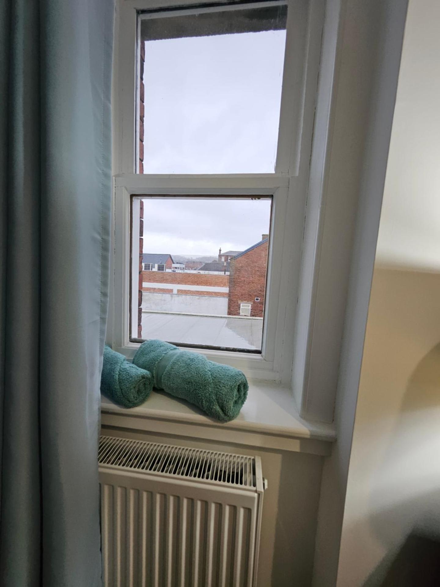 Central Chambers Suites - Suite 4