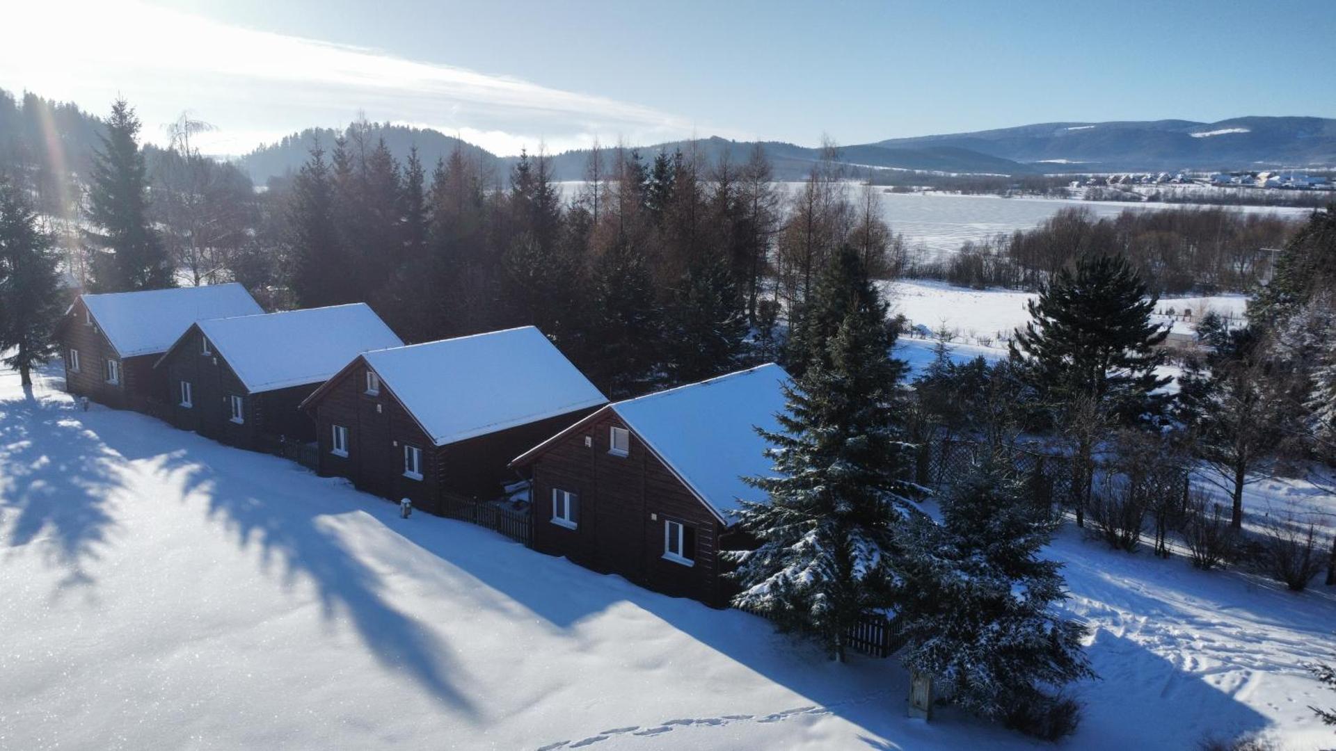 Stanica pod Zadzierną Domki całoroczne