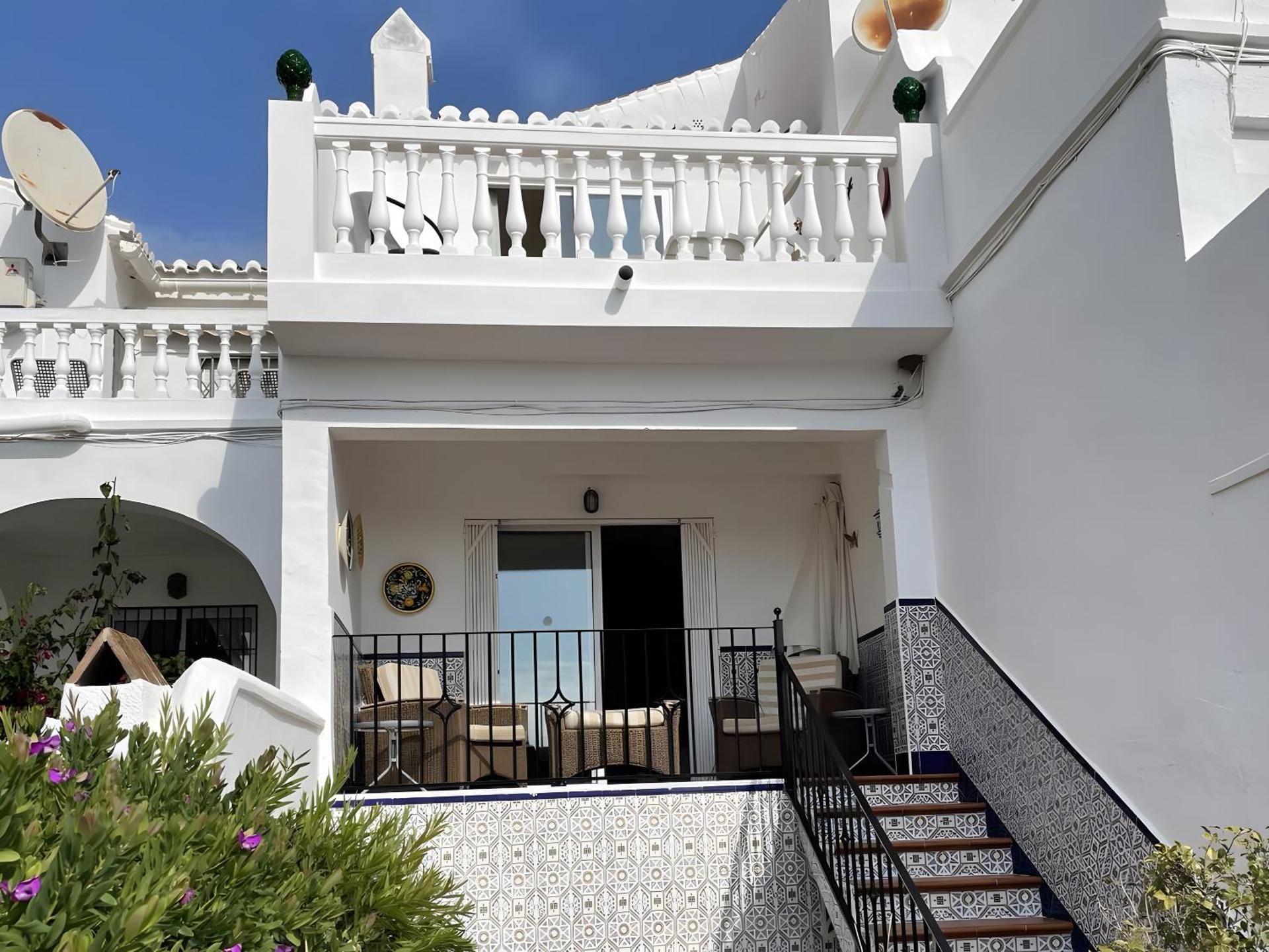 Townhouse with Sea View