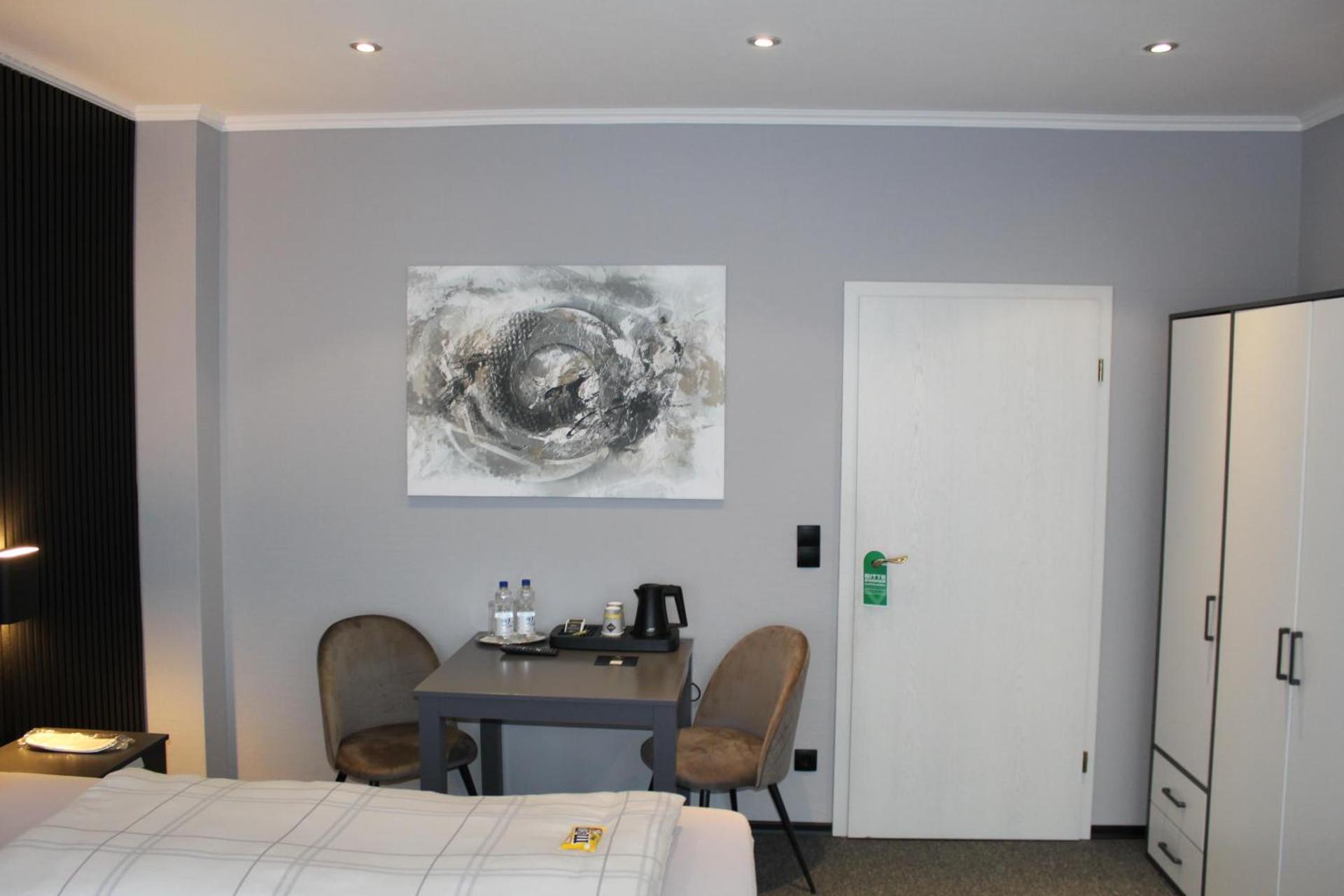 Photo of the whole room