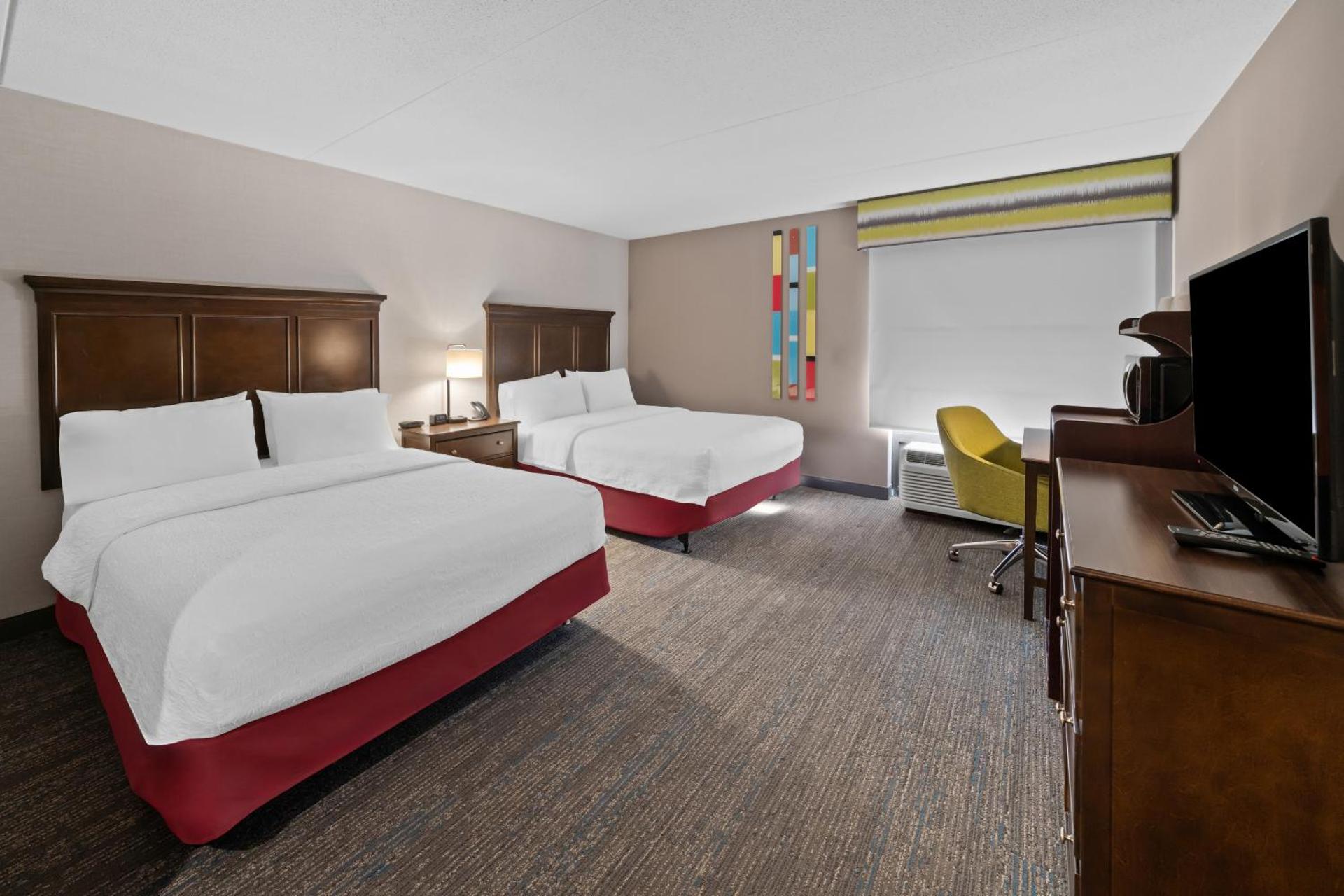 Room with Two Queen Beds - Non-Smoking