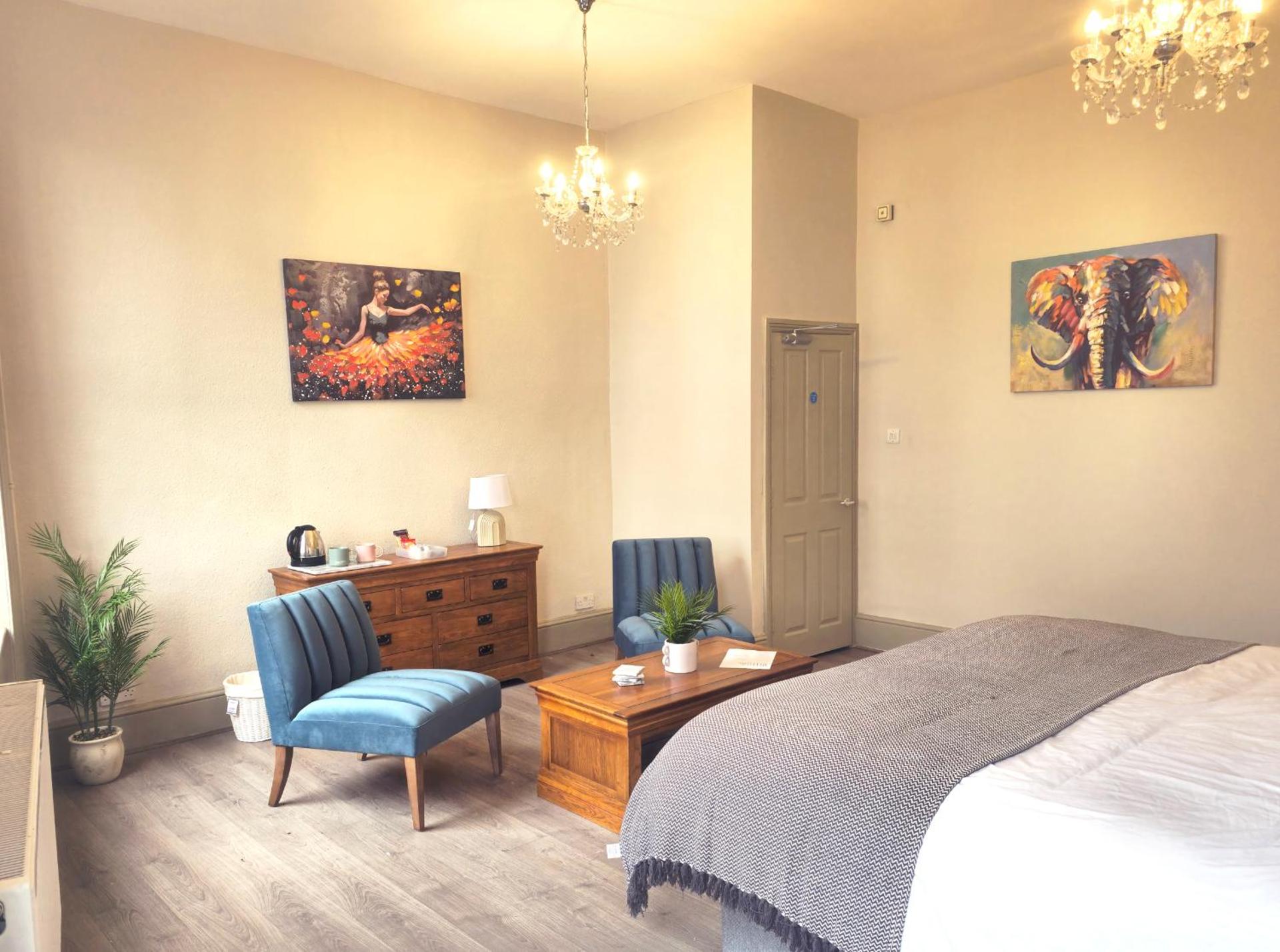 Photo of the whole room