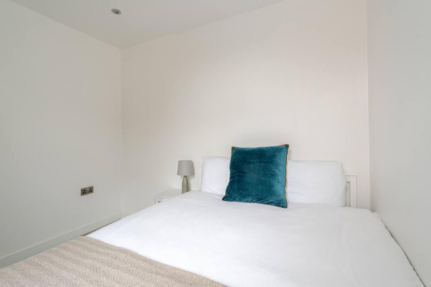 Beautiful Flat Near Central London - Entire Flat - Equipped Kitchen - Private Bathroom