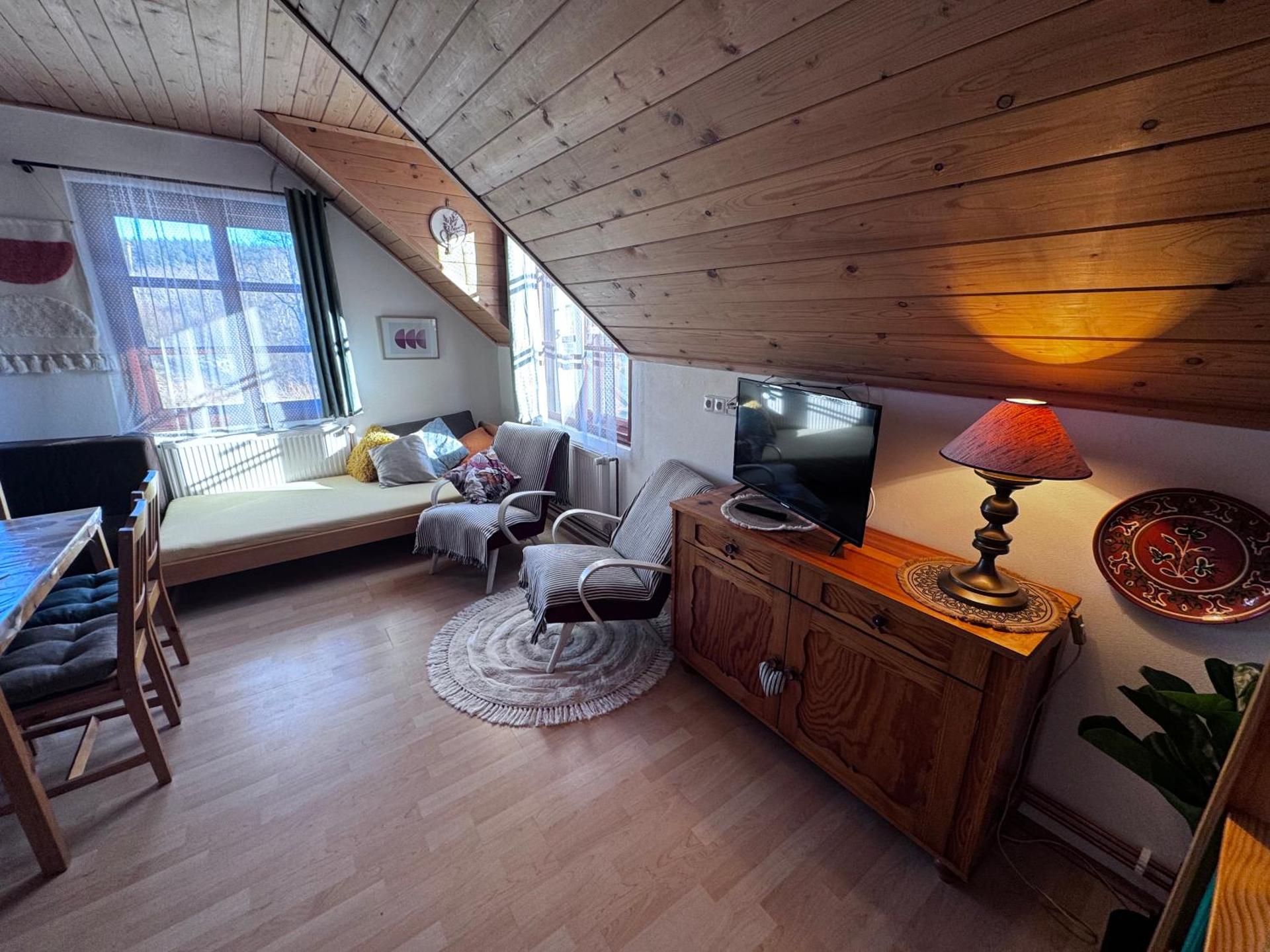 Apartmány Srub Jenišov