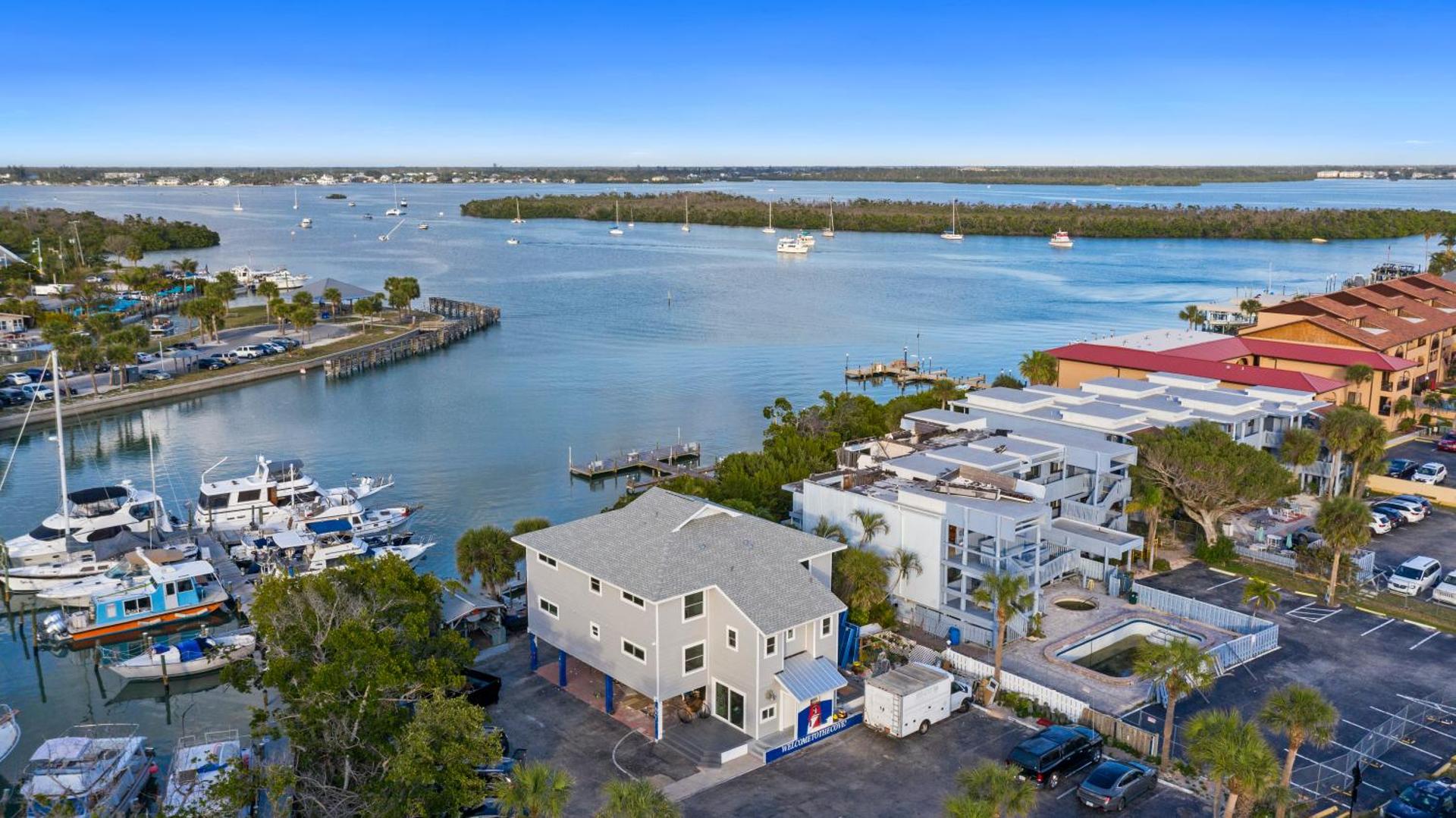 Chadwick Cove Marina