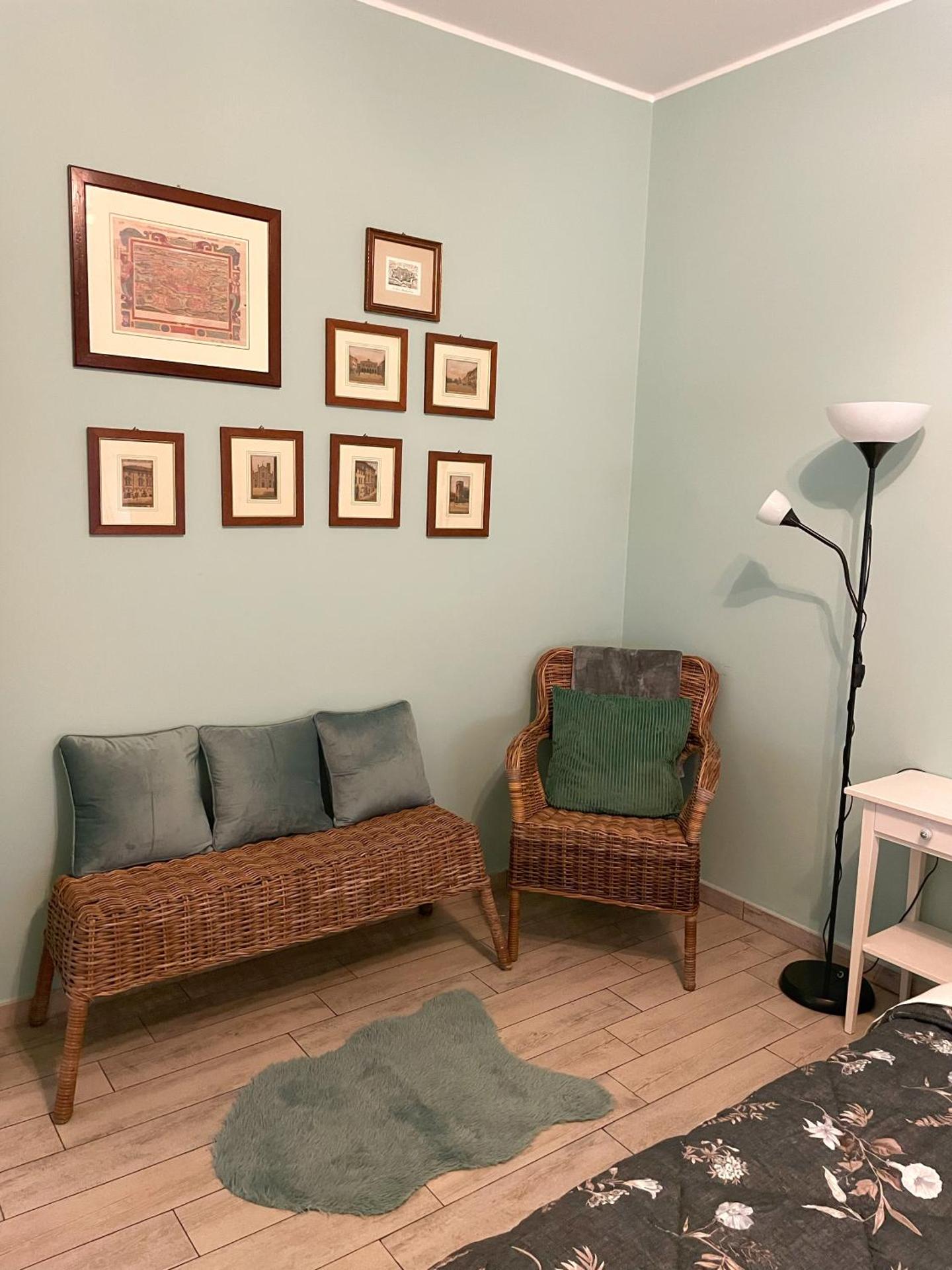 Alla Scaletta - Stanze con Bagno Privato e WiFi a Pochi Passi dal Duomo