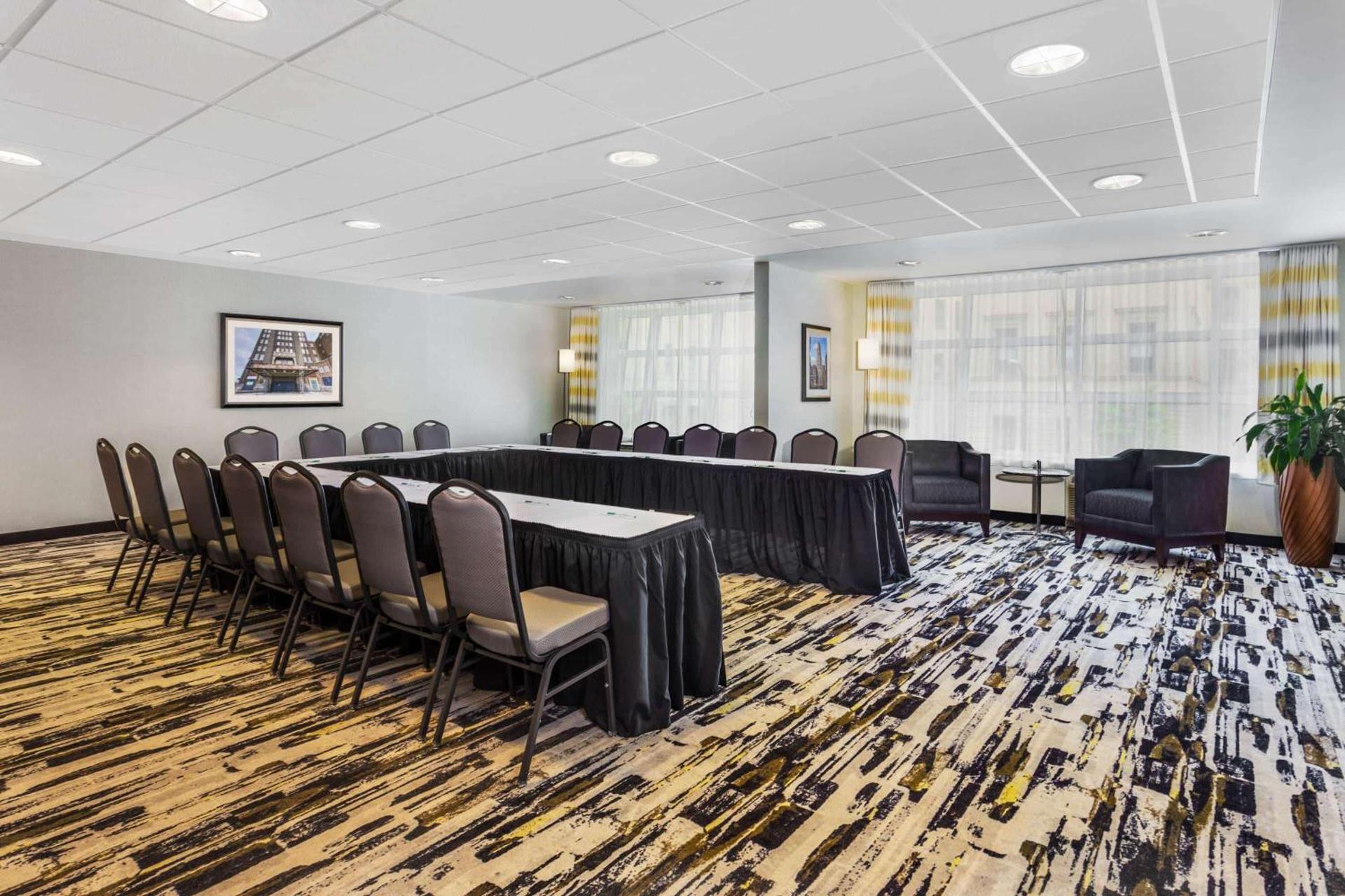 Meeting/conference room