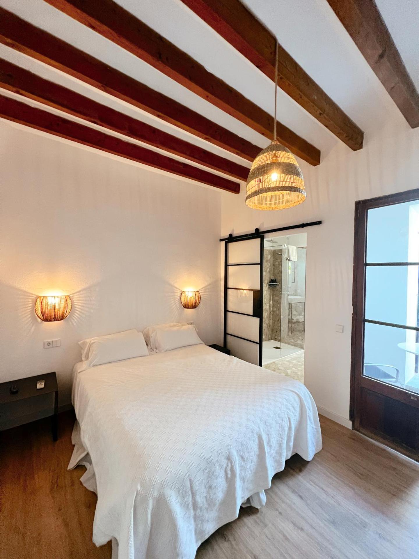 Fornalutx Petit Hotel - Bed & Breakfast