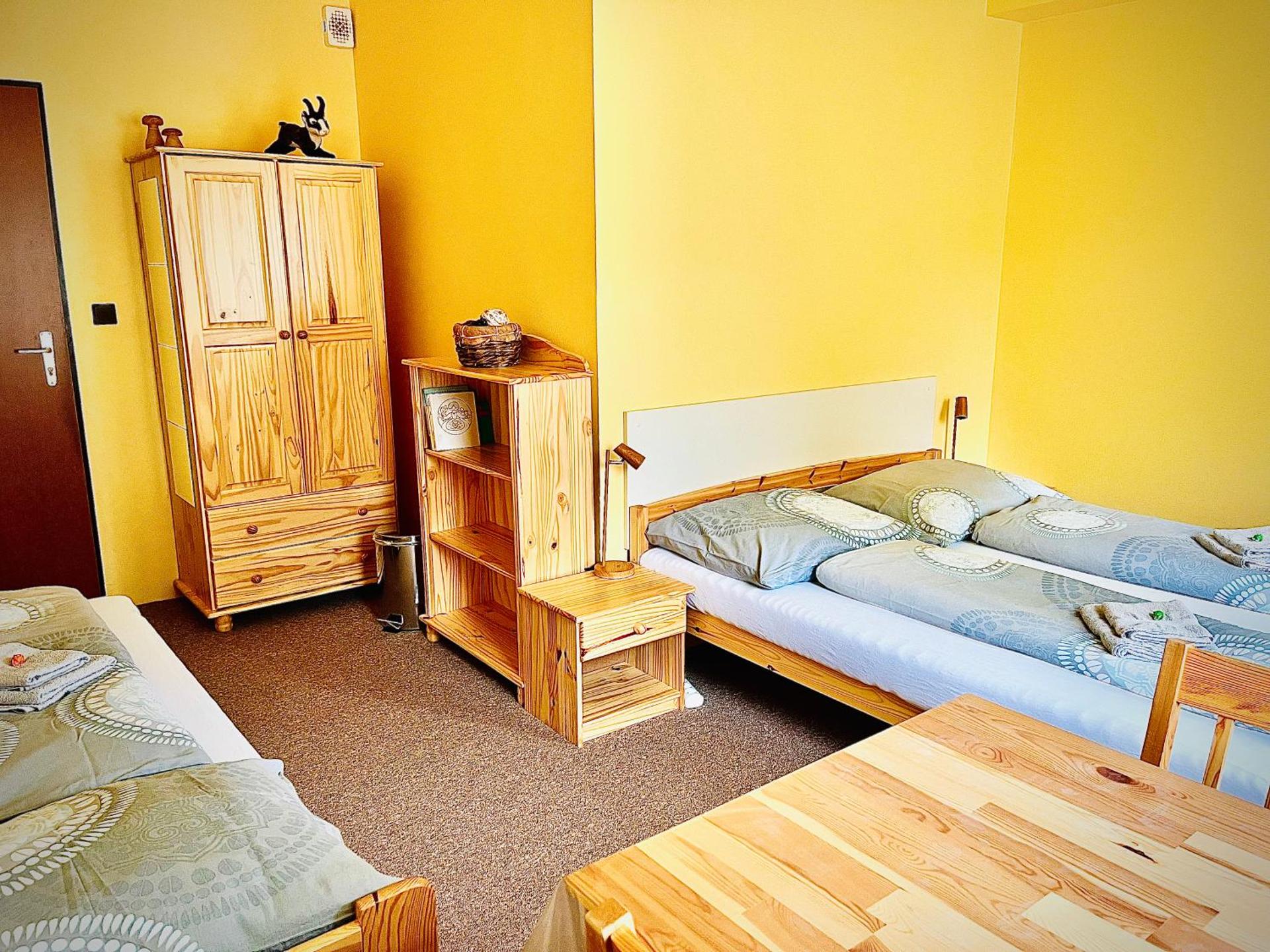 P&P Jičín Apartments - soukromé 2-3 lůžkové pokoje s vlastní kuchyní a koupelnou