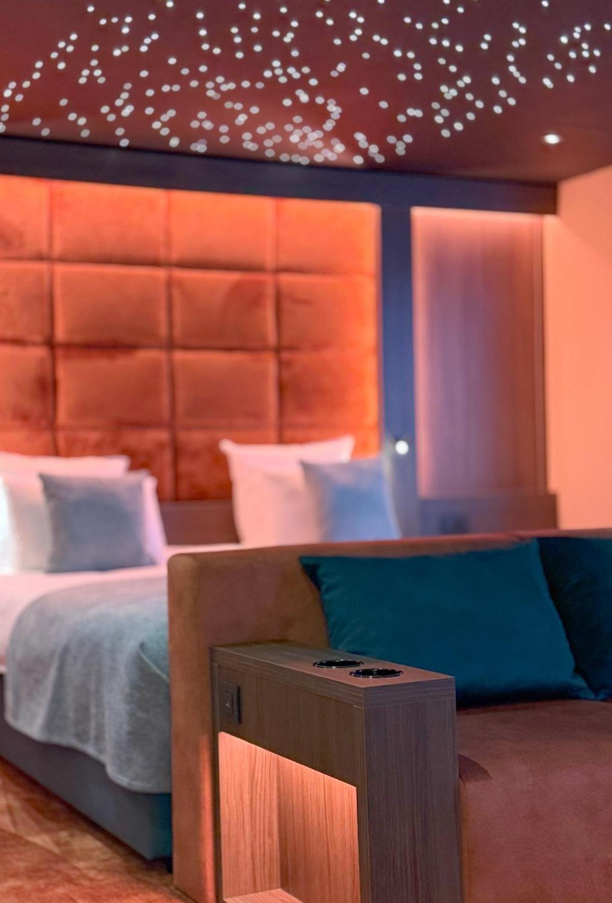 King Suite with Spa Bath