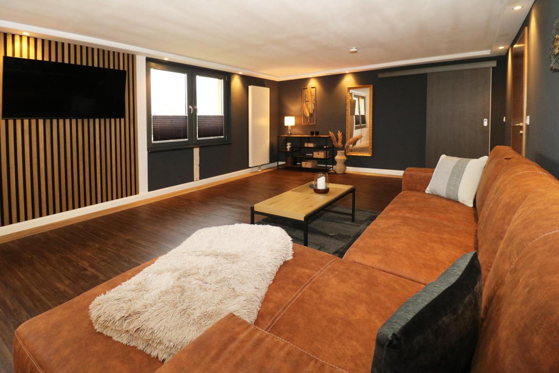 Communal lounge/ TV room