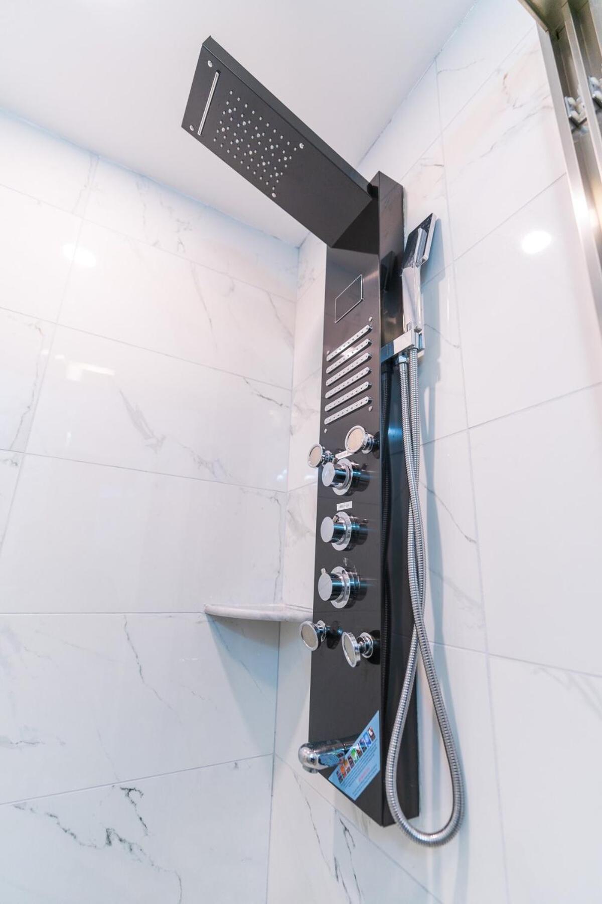 New! Suite near Rittenhouse Square