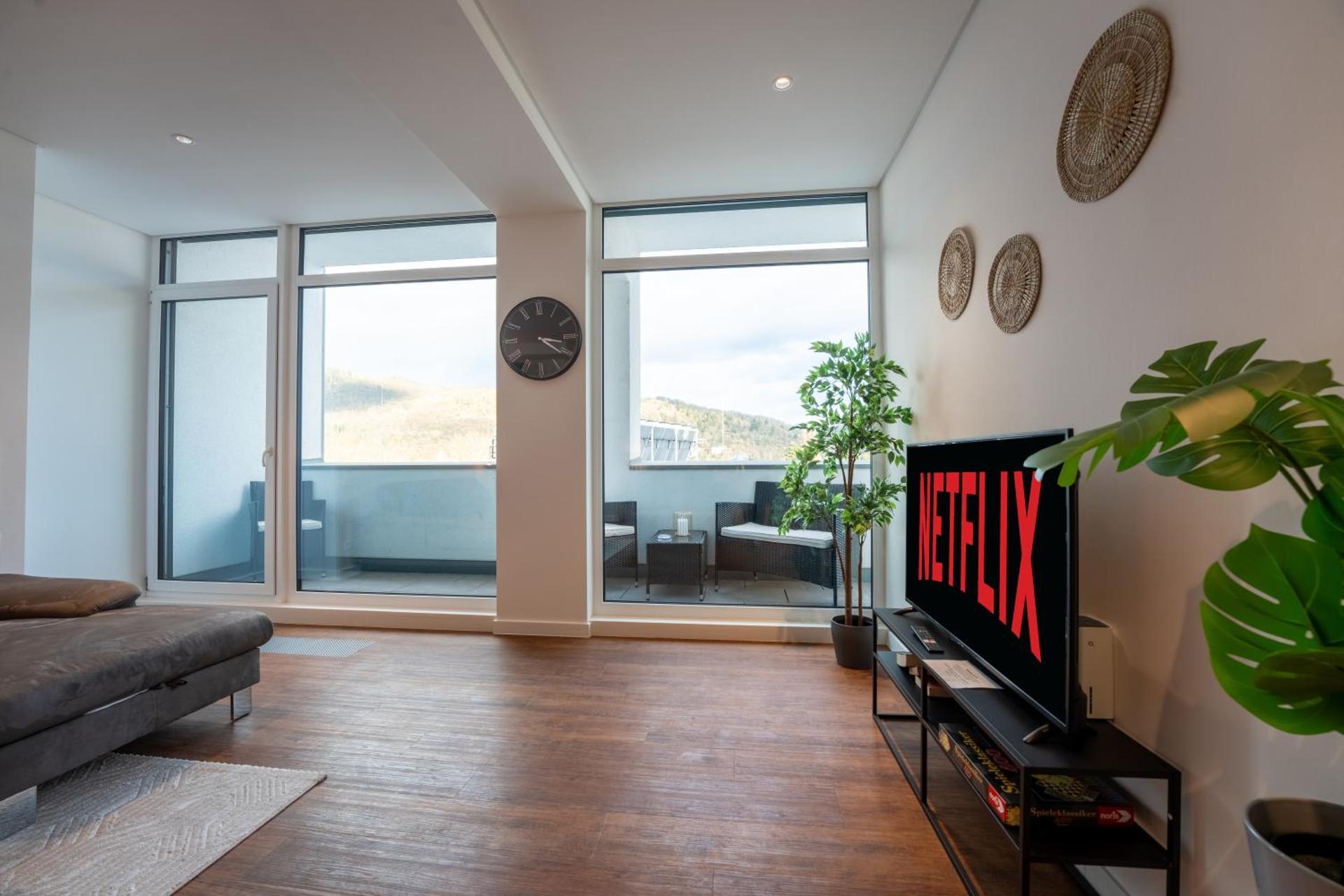 Communal lounge/ TV room