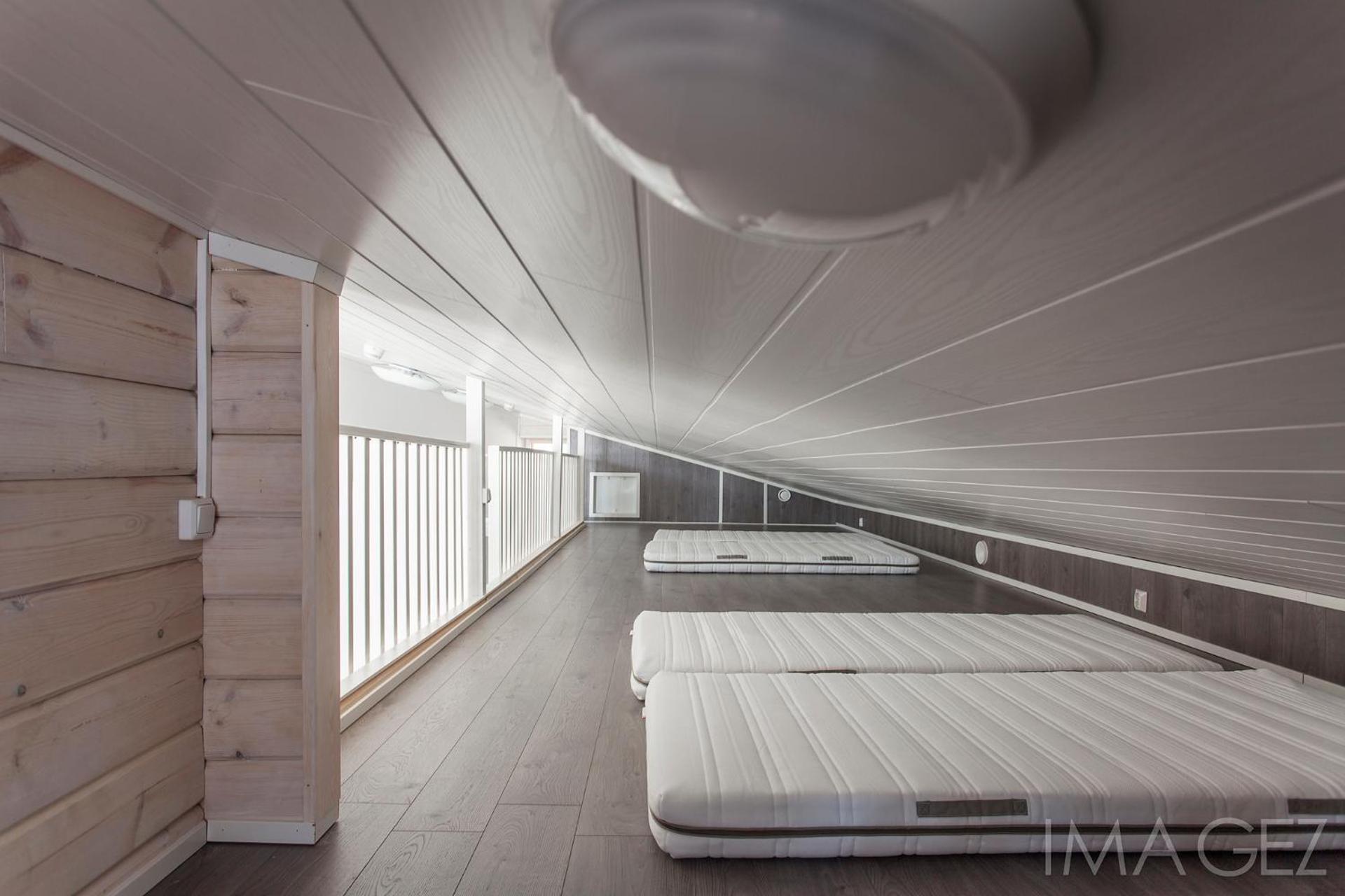 1 Bedroom Apartment with Sea View and Sauna