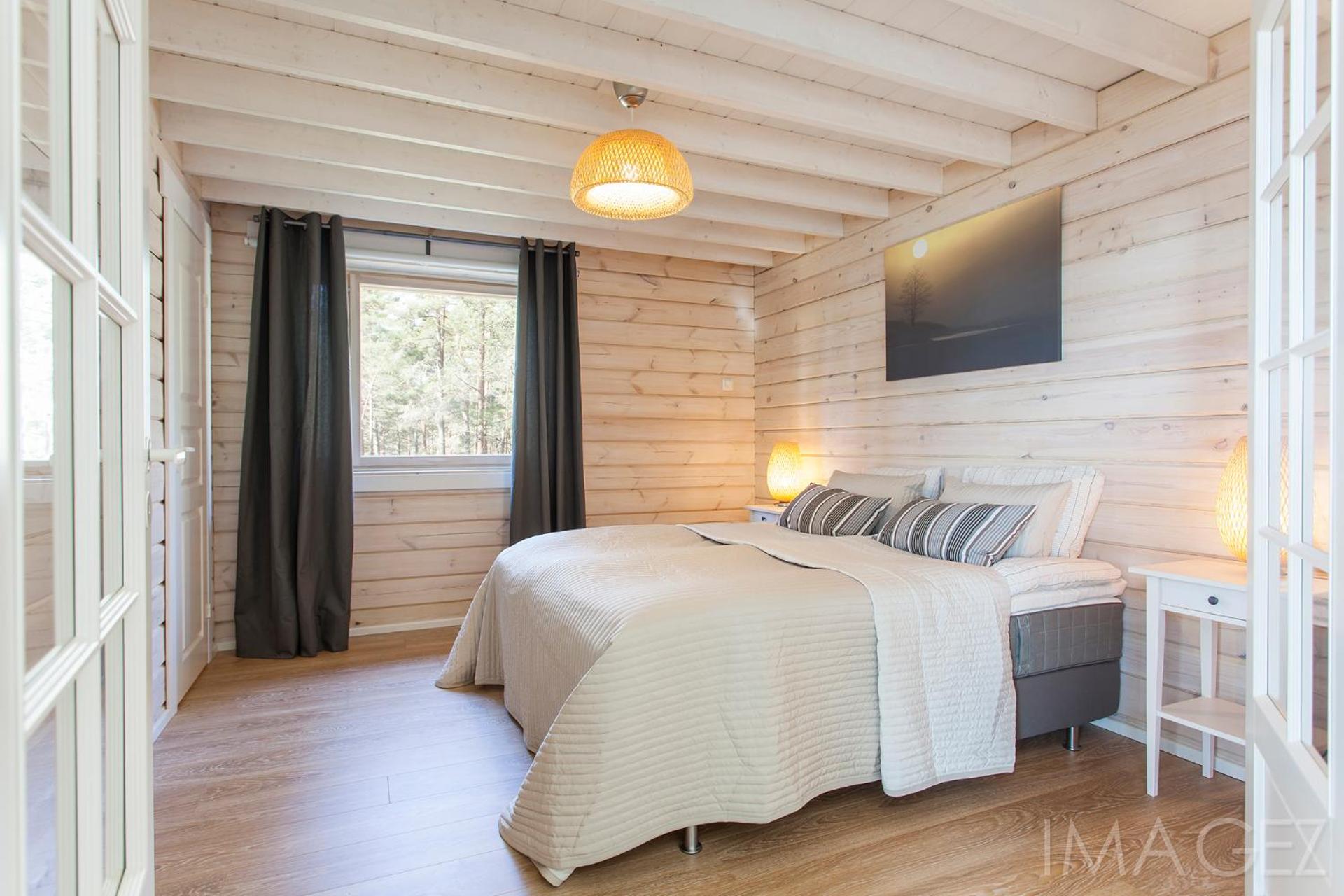 1 Bedroom Apartment with Sea View and Sauna