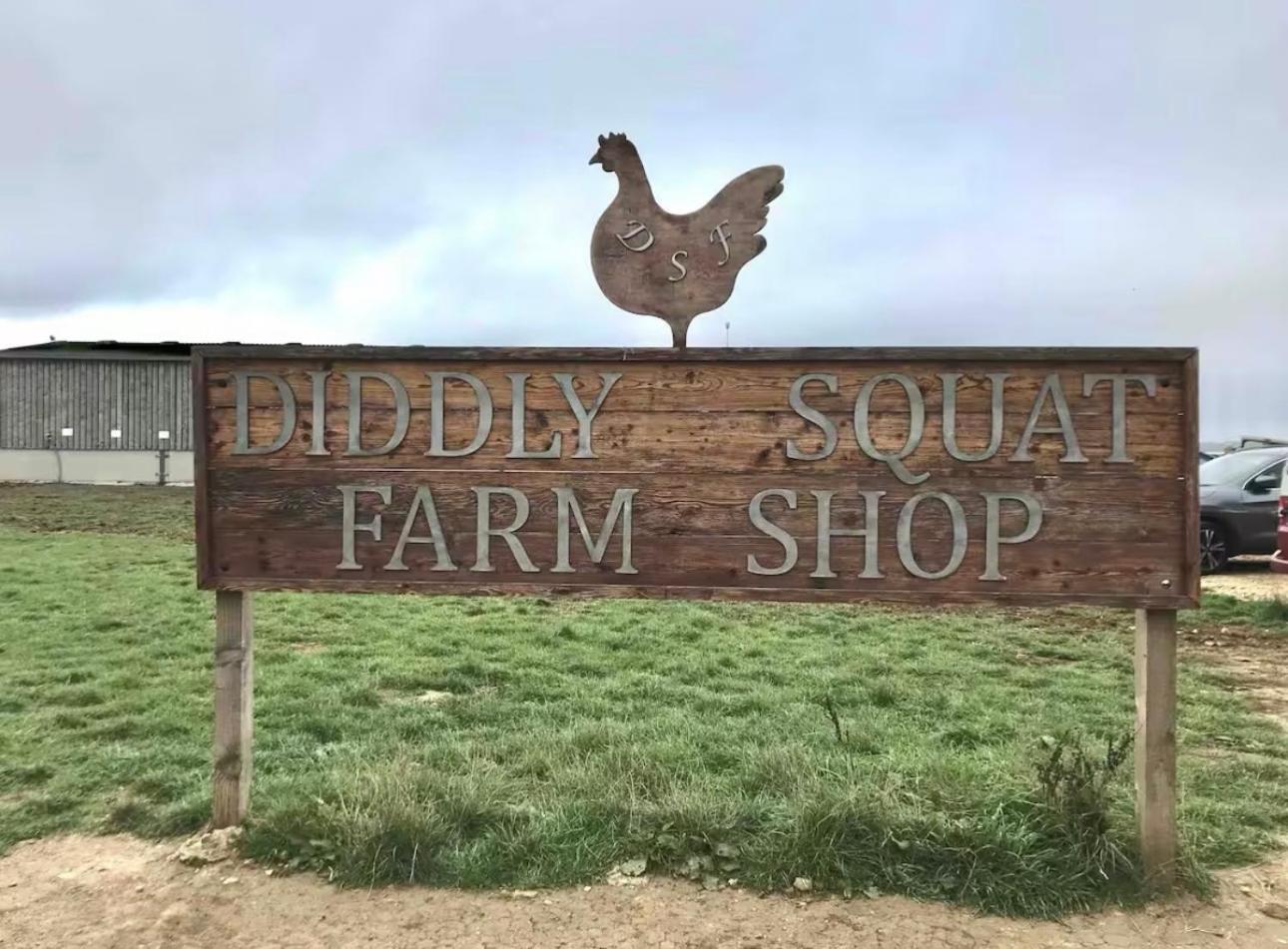 Cotswold Chapel, sleeps up to 5 in kingsize beds