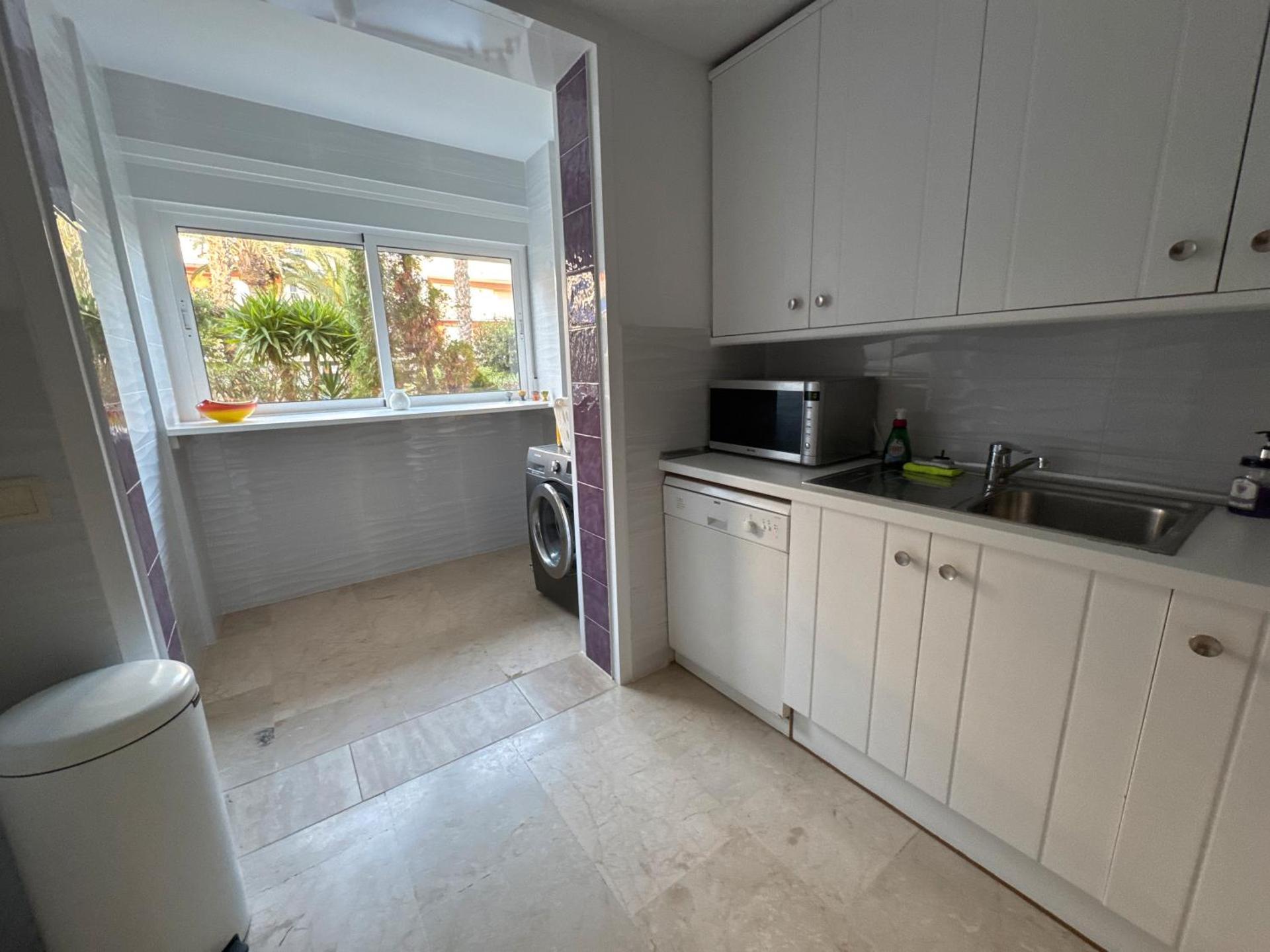 Spacious ground floor apartment