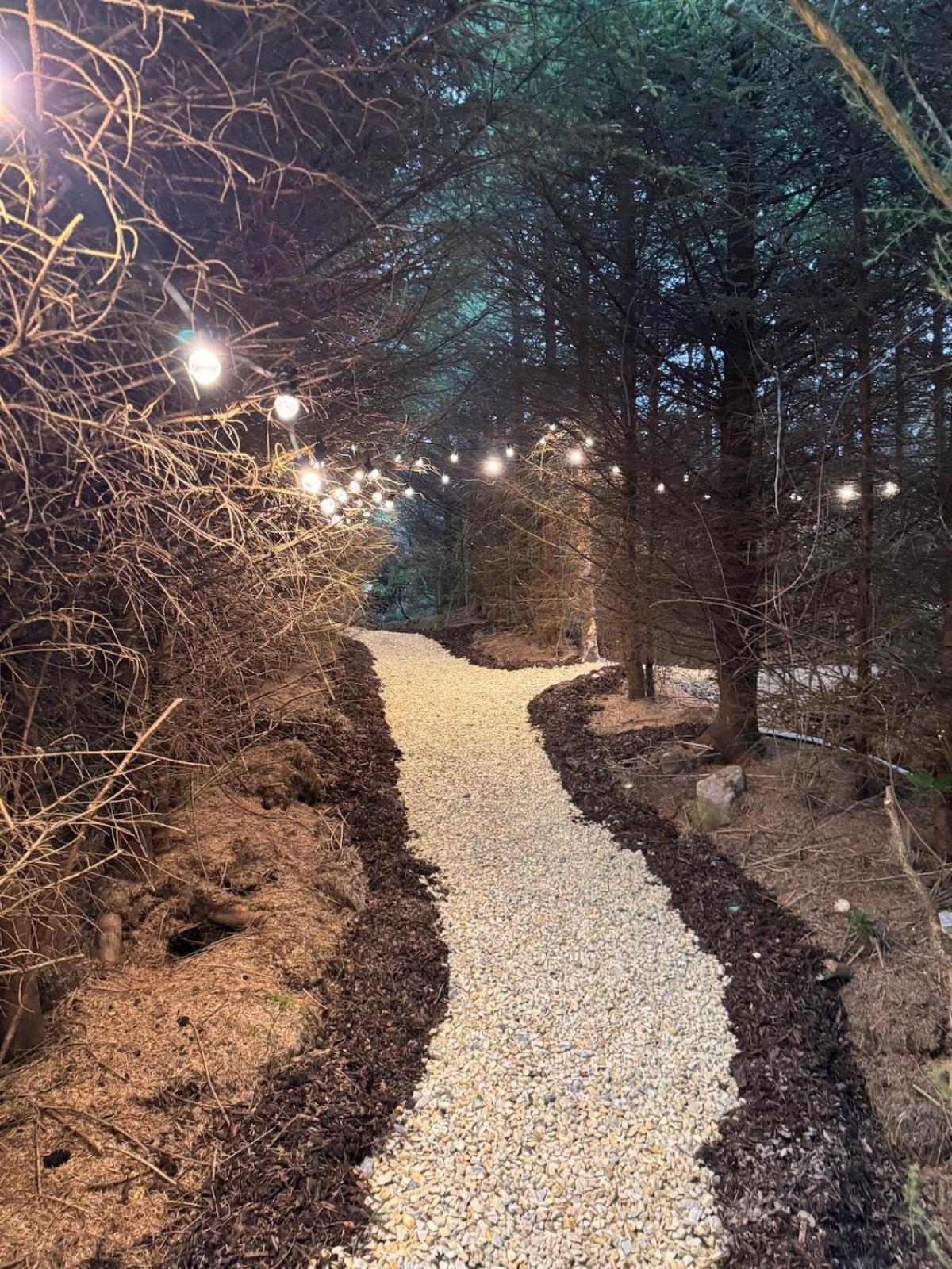 Fiadh Rua Cabin - with Private Outdoor Hottub Pet Friendly