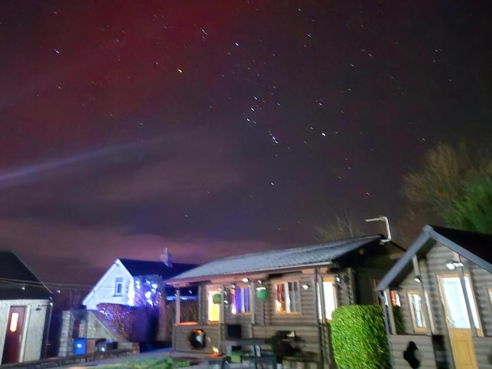 Cosy Countryside Log Cabin