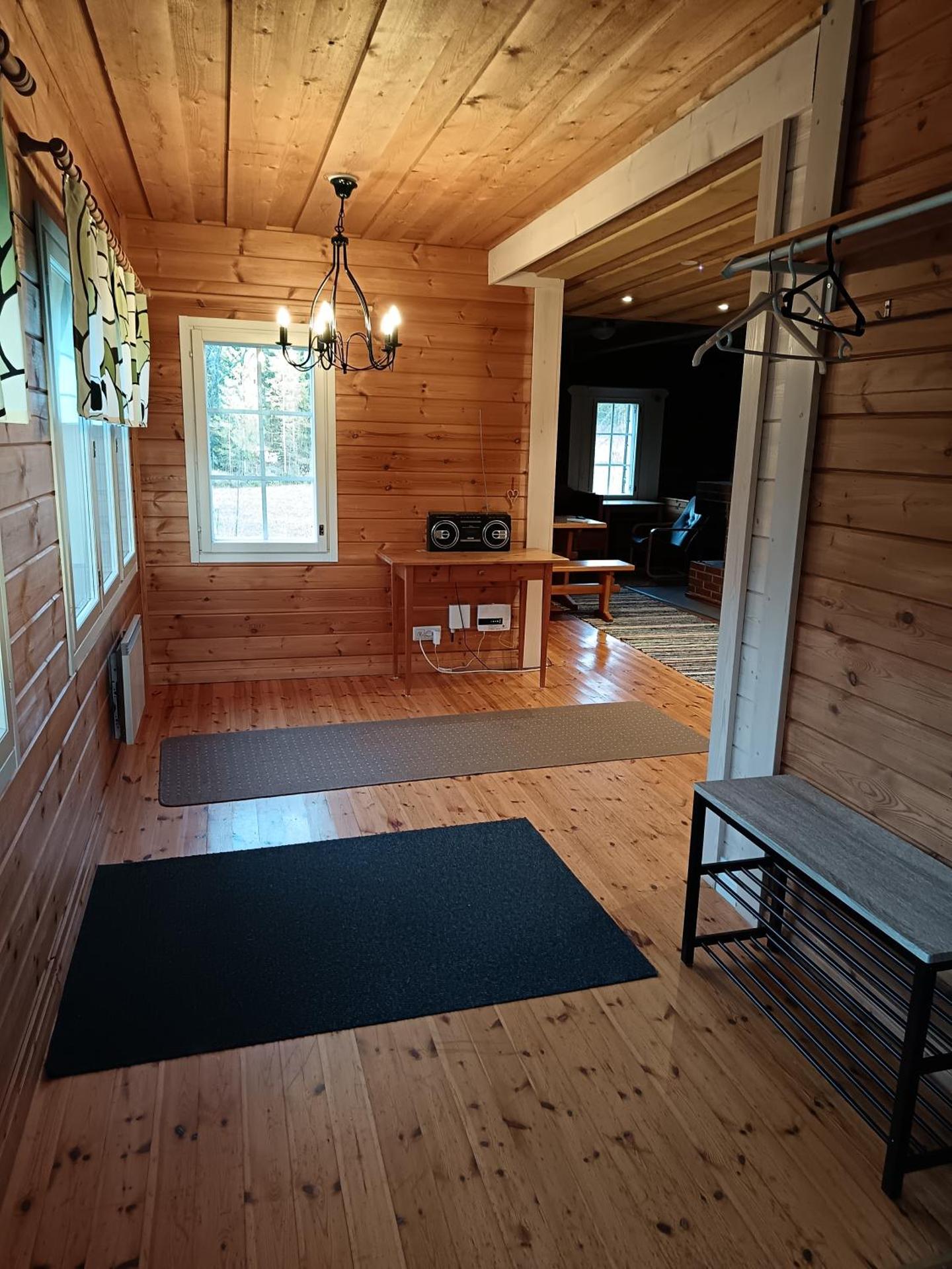 Communal lounge/ TV room