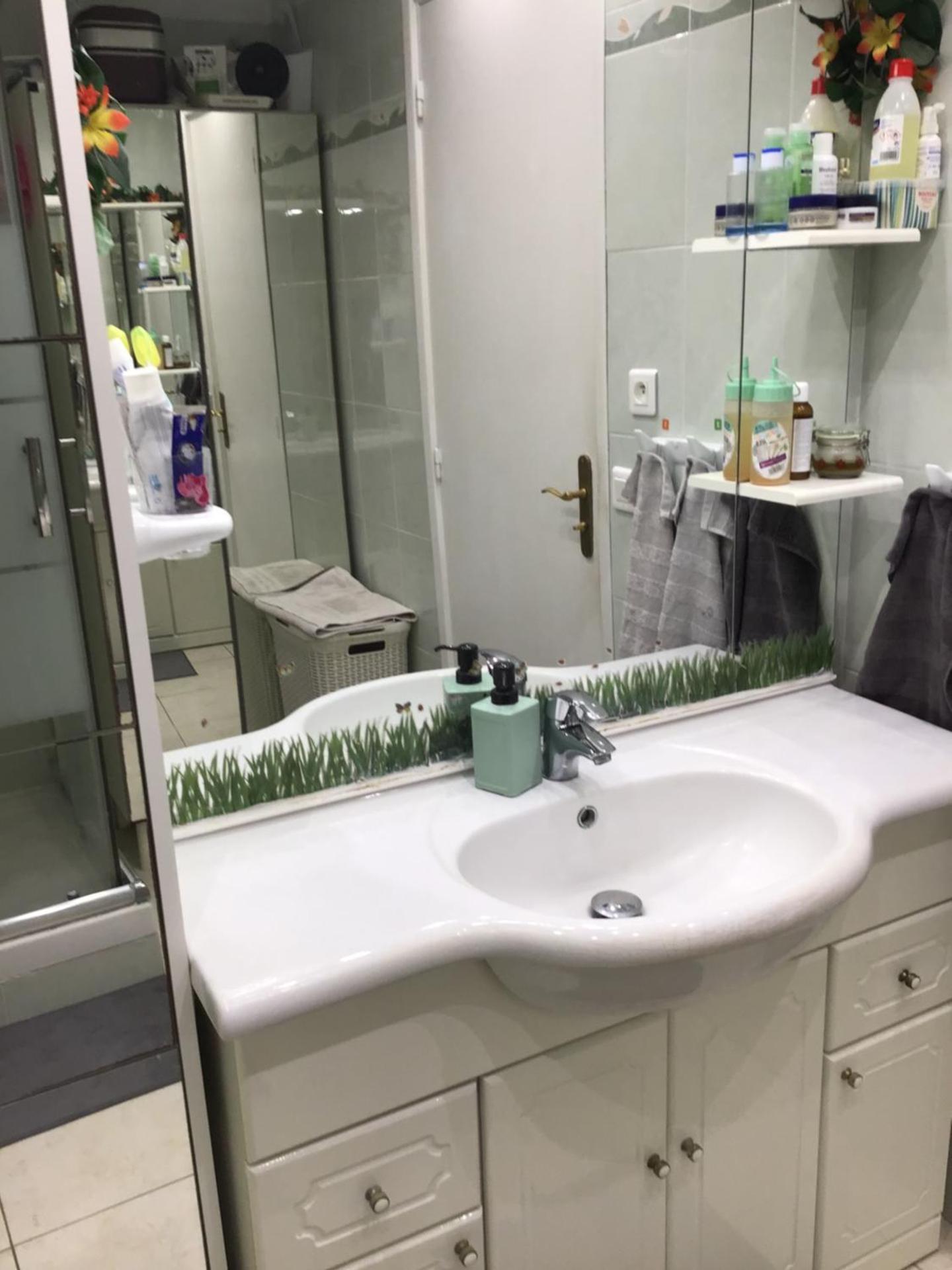 Nice port quartier antiquaire