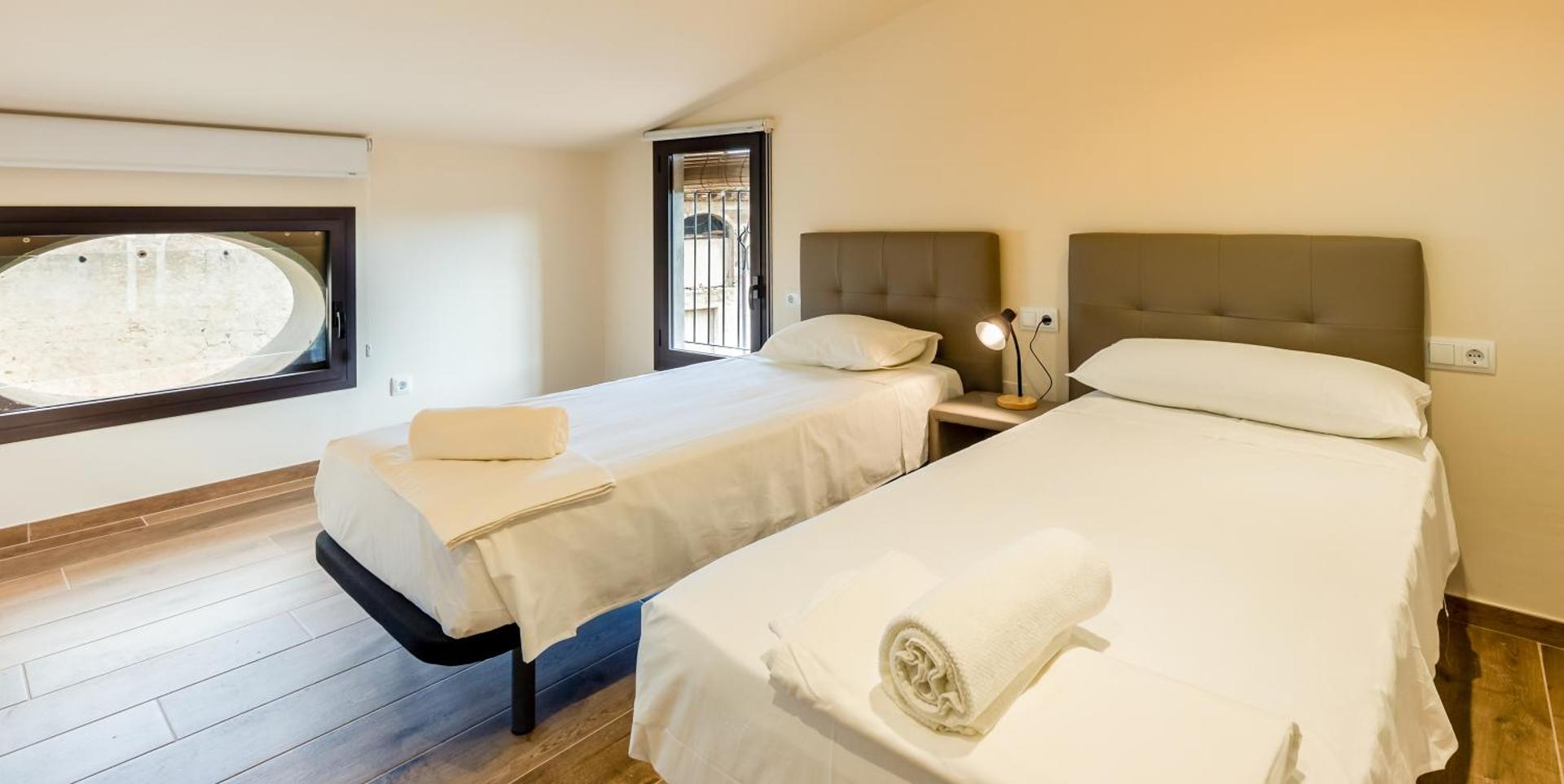 Can Cintet 3 Apartamento con terraza en Besalú