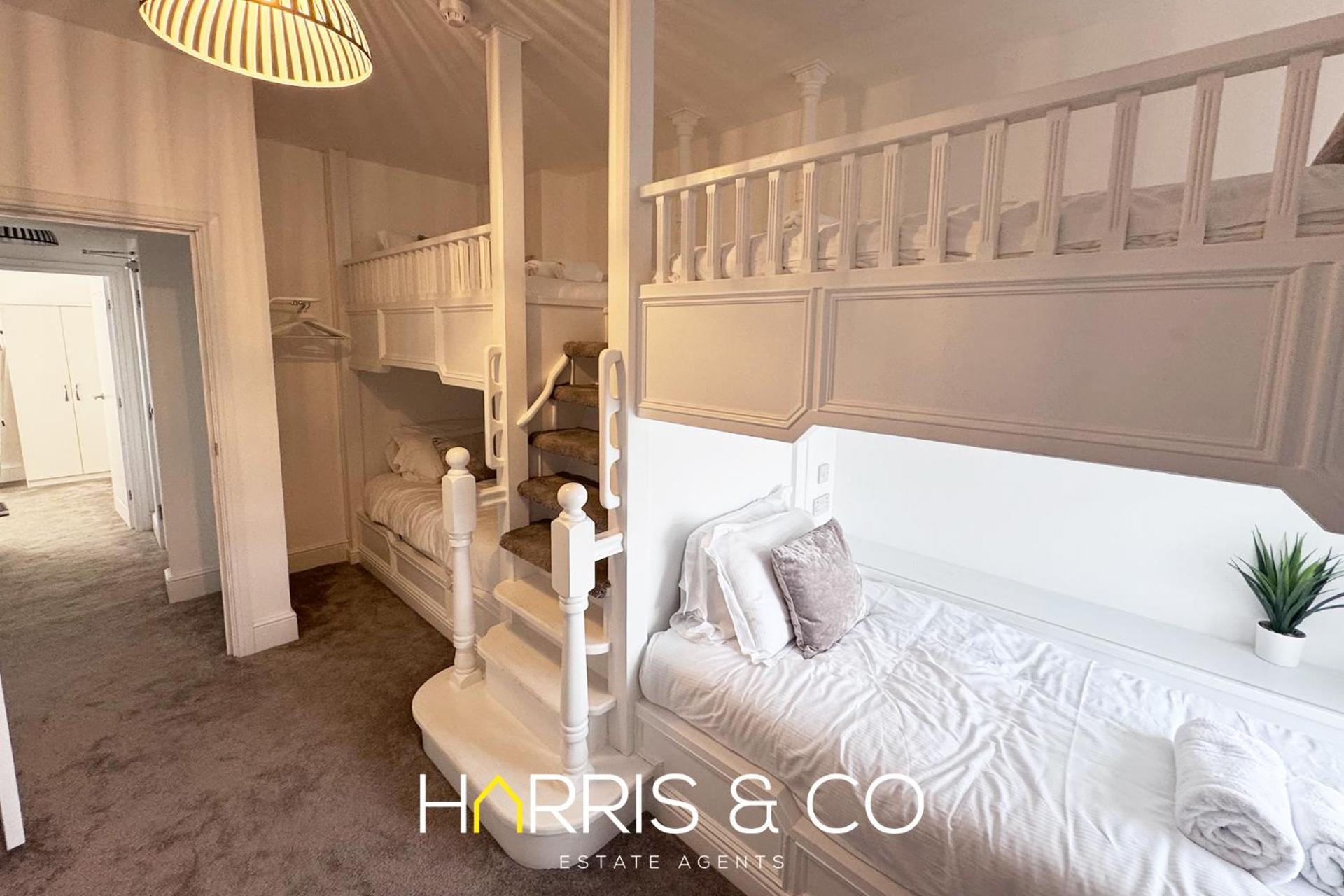 New Sandpiper Apartments