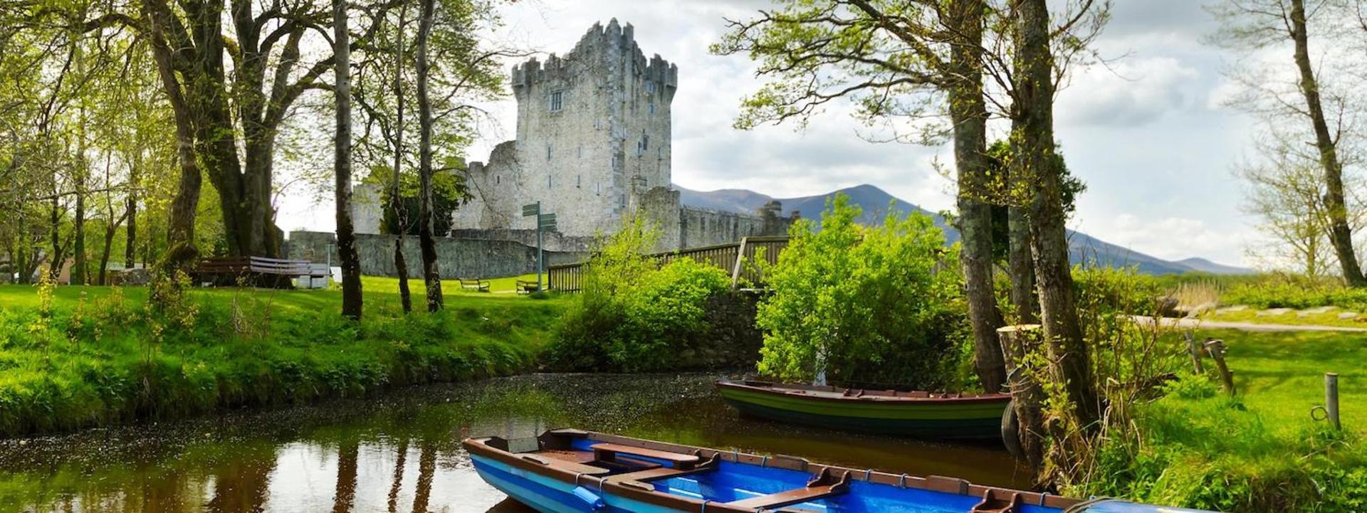 Apartment-Sleeps2-Parking-Garden-Patio