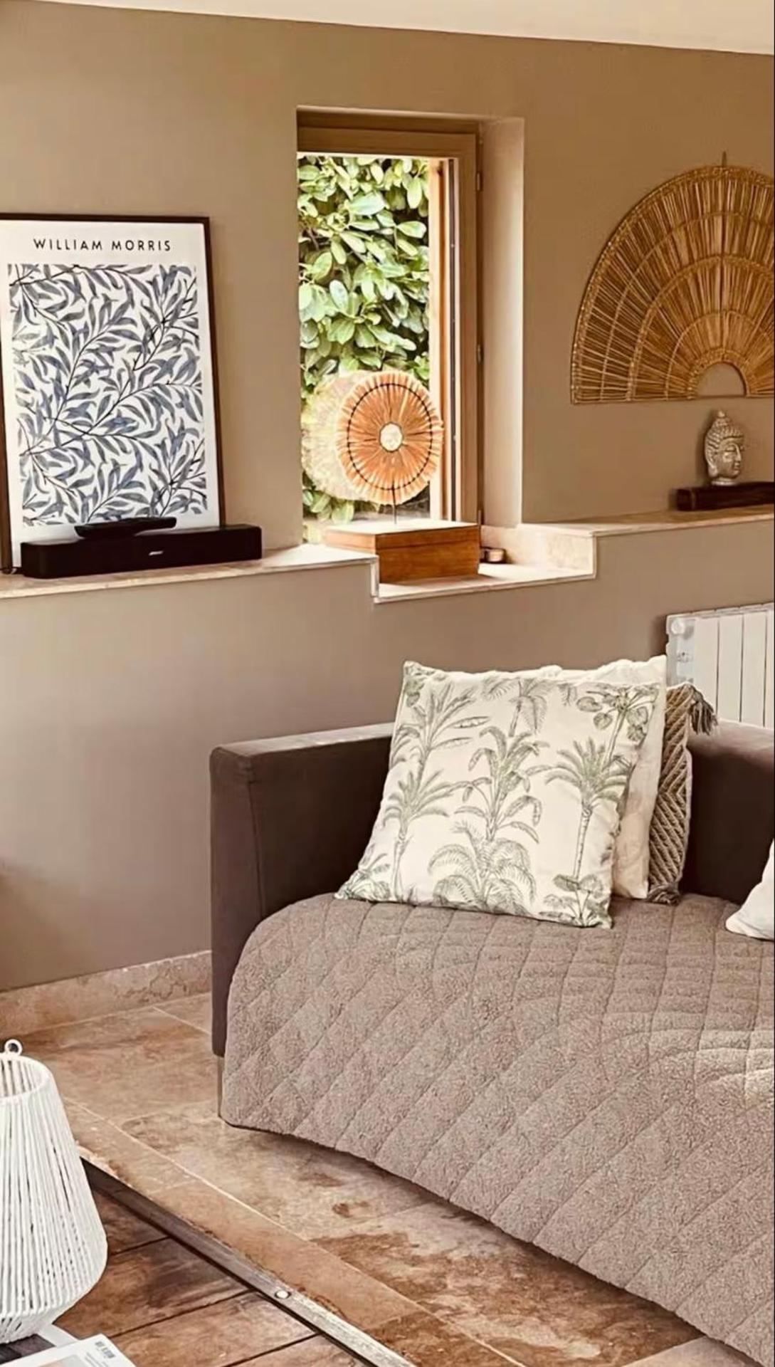 Cottage Normand avec sa grande piscine chauffée toute l année sur parc arboré et clos En plein coeur de la campagne adapté aux kids et Dog friendly