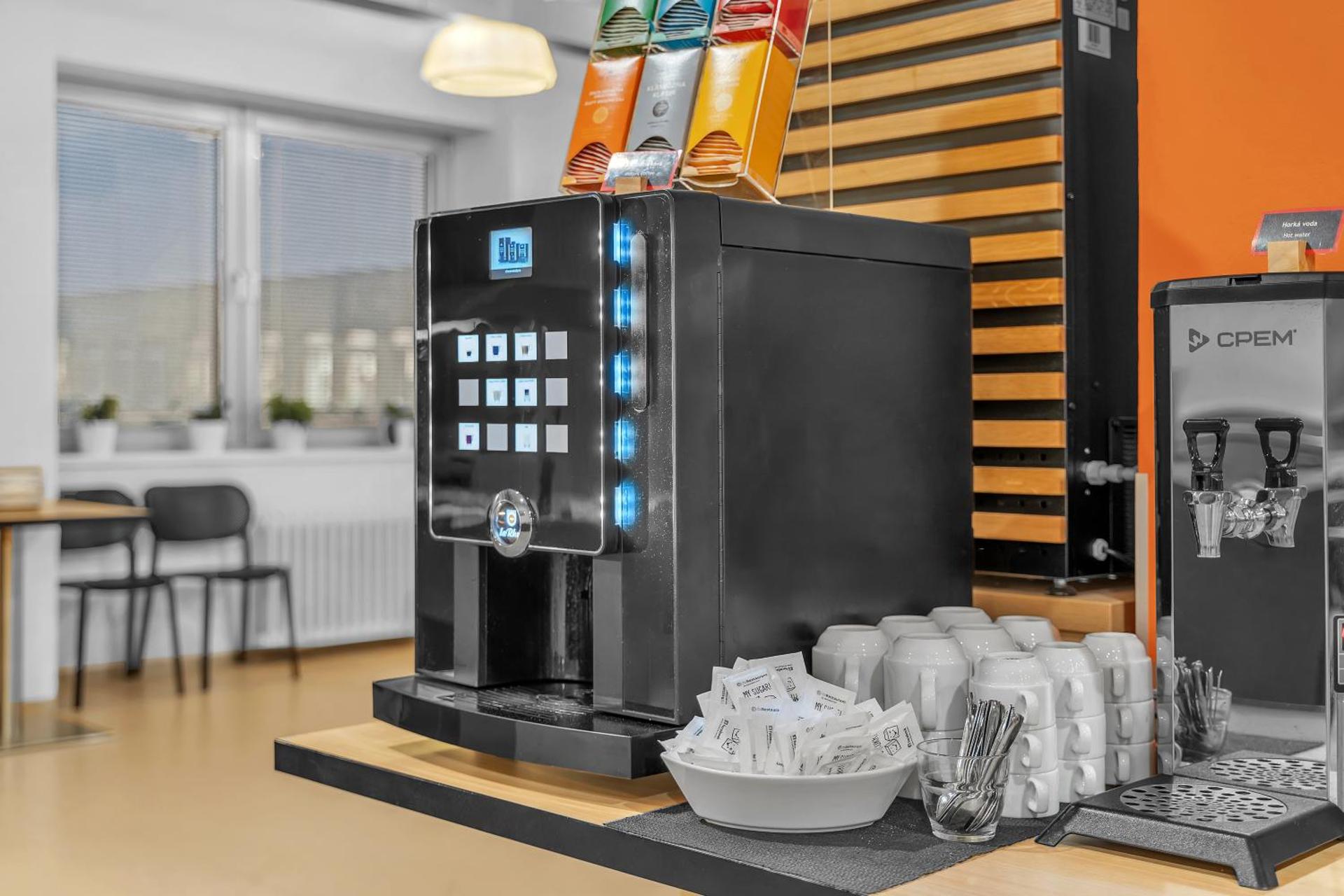 Coffee/tea facilities