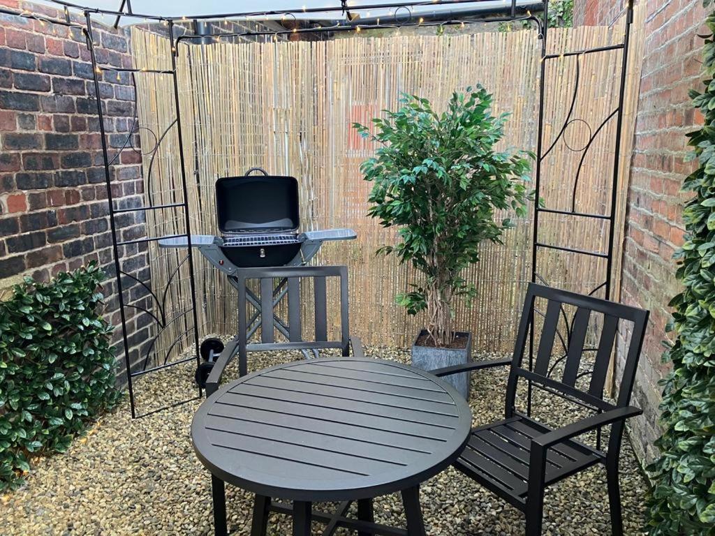 Inner courtyard view