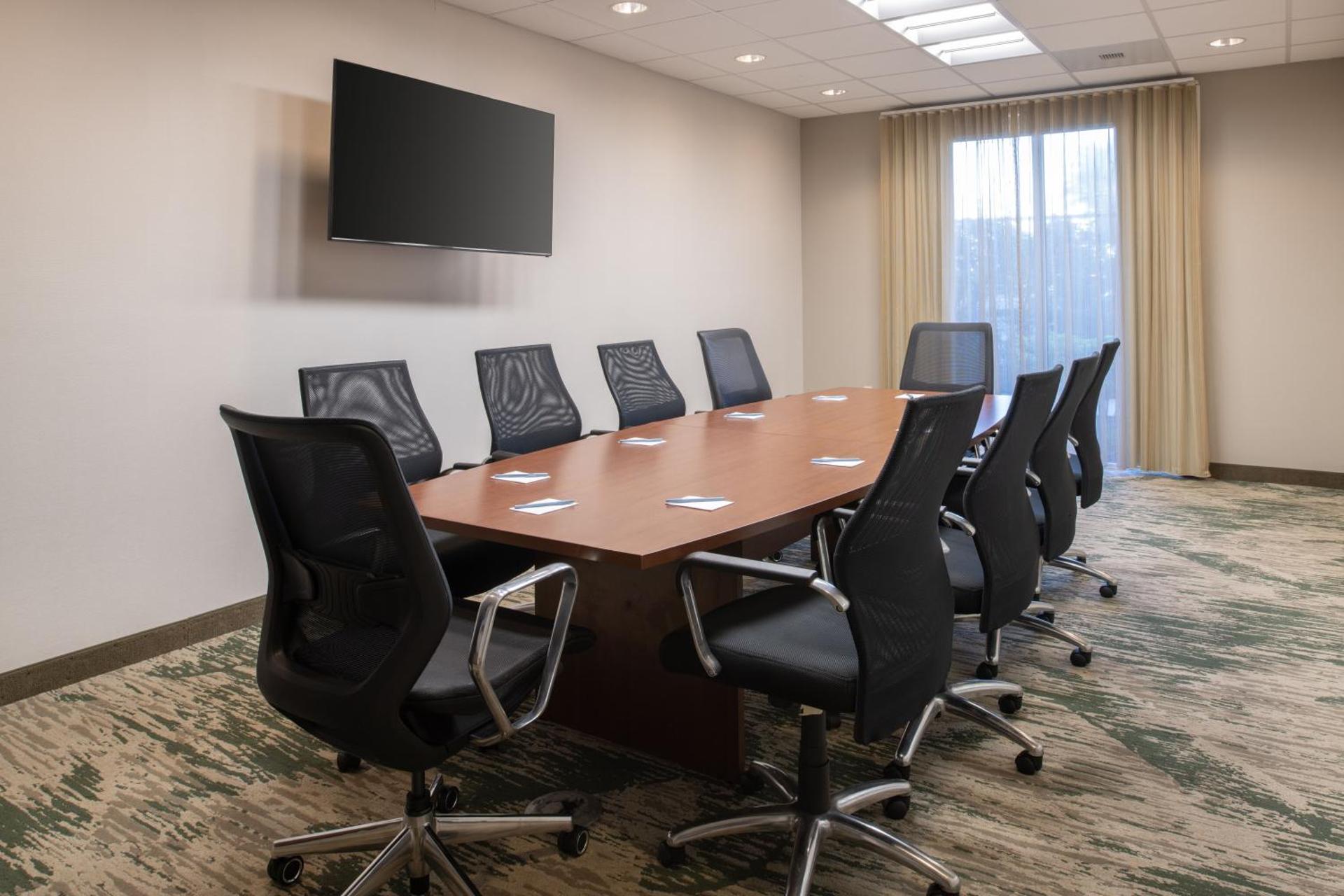Meeting/conference room