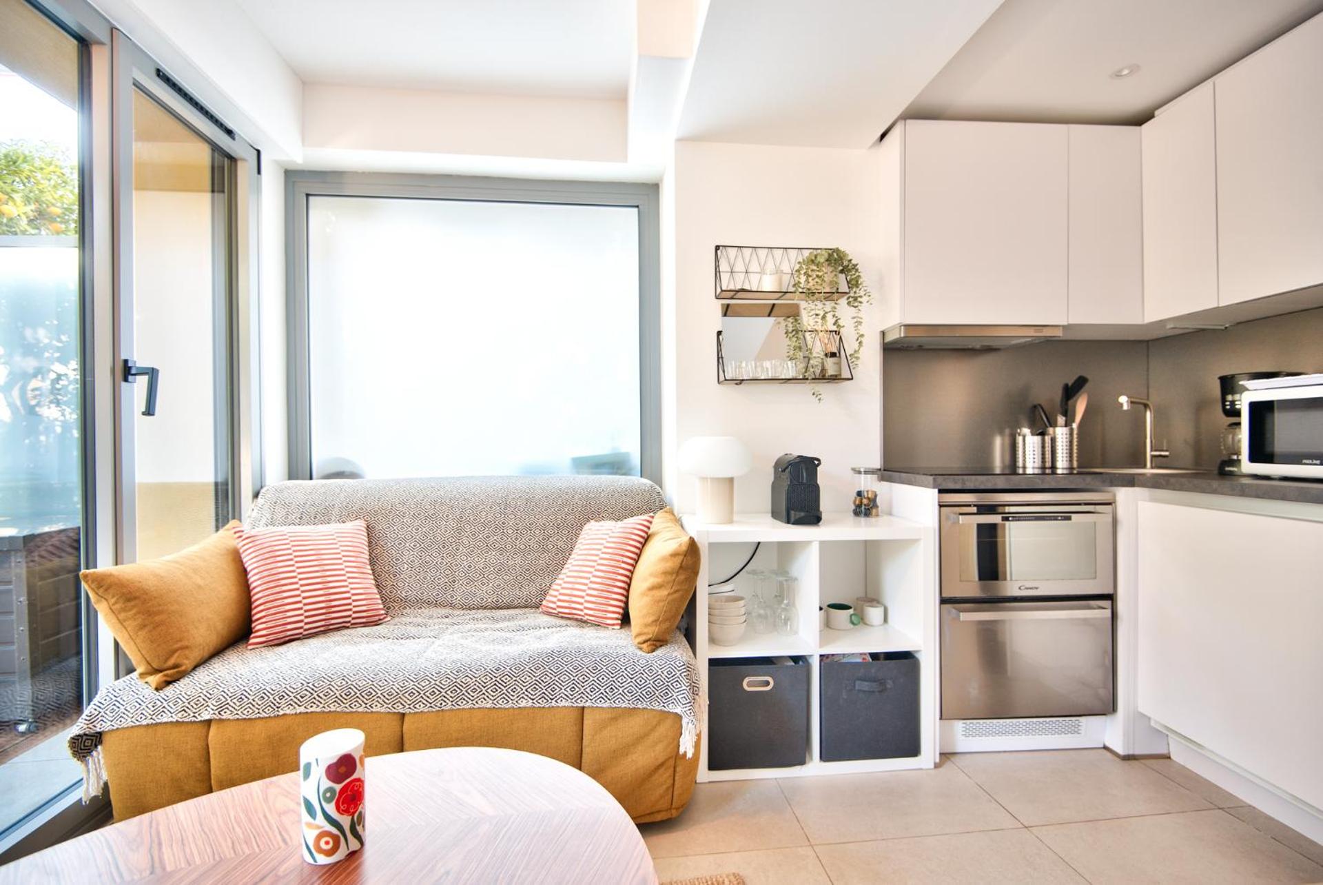 Studio avec grande terrasse YourHostHelper