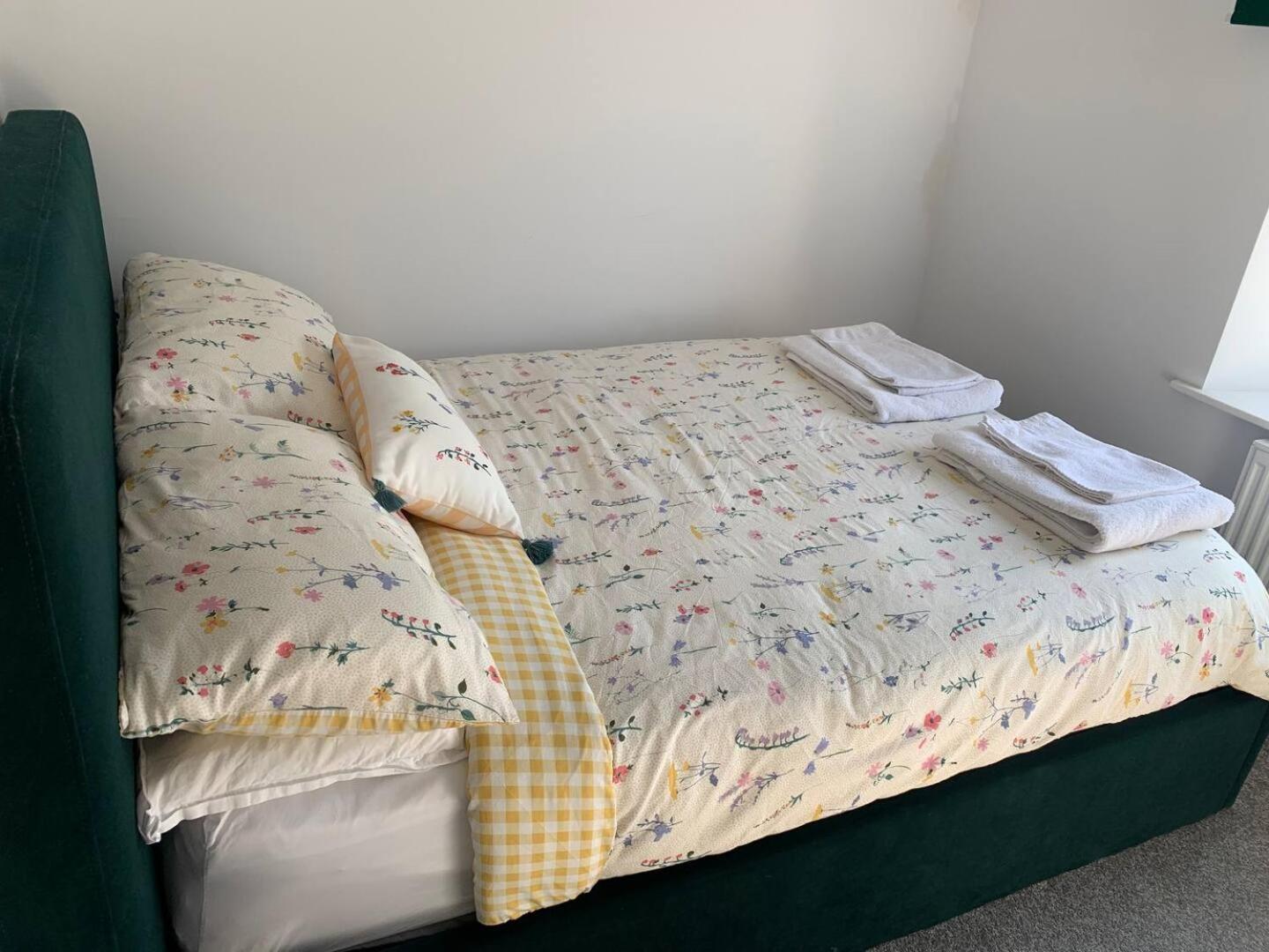 A Cosy Flat With A Dales View