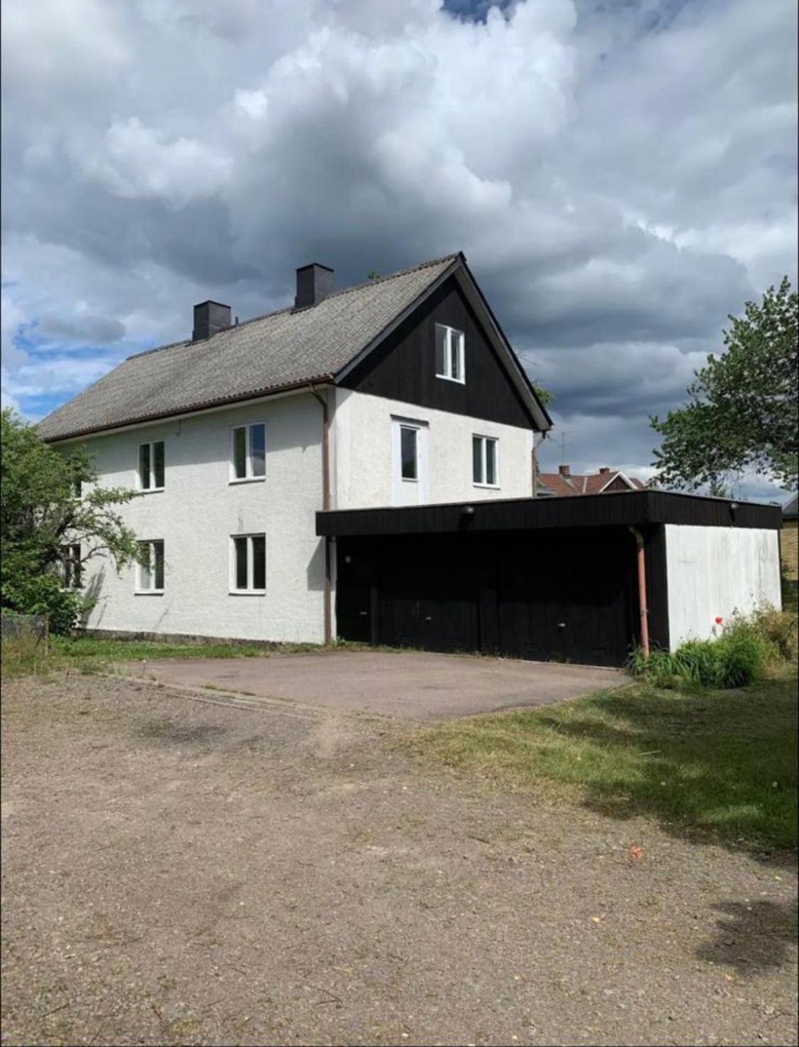 6 sovrum 9 bäddar 11 sovplatser