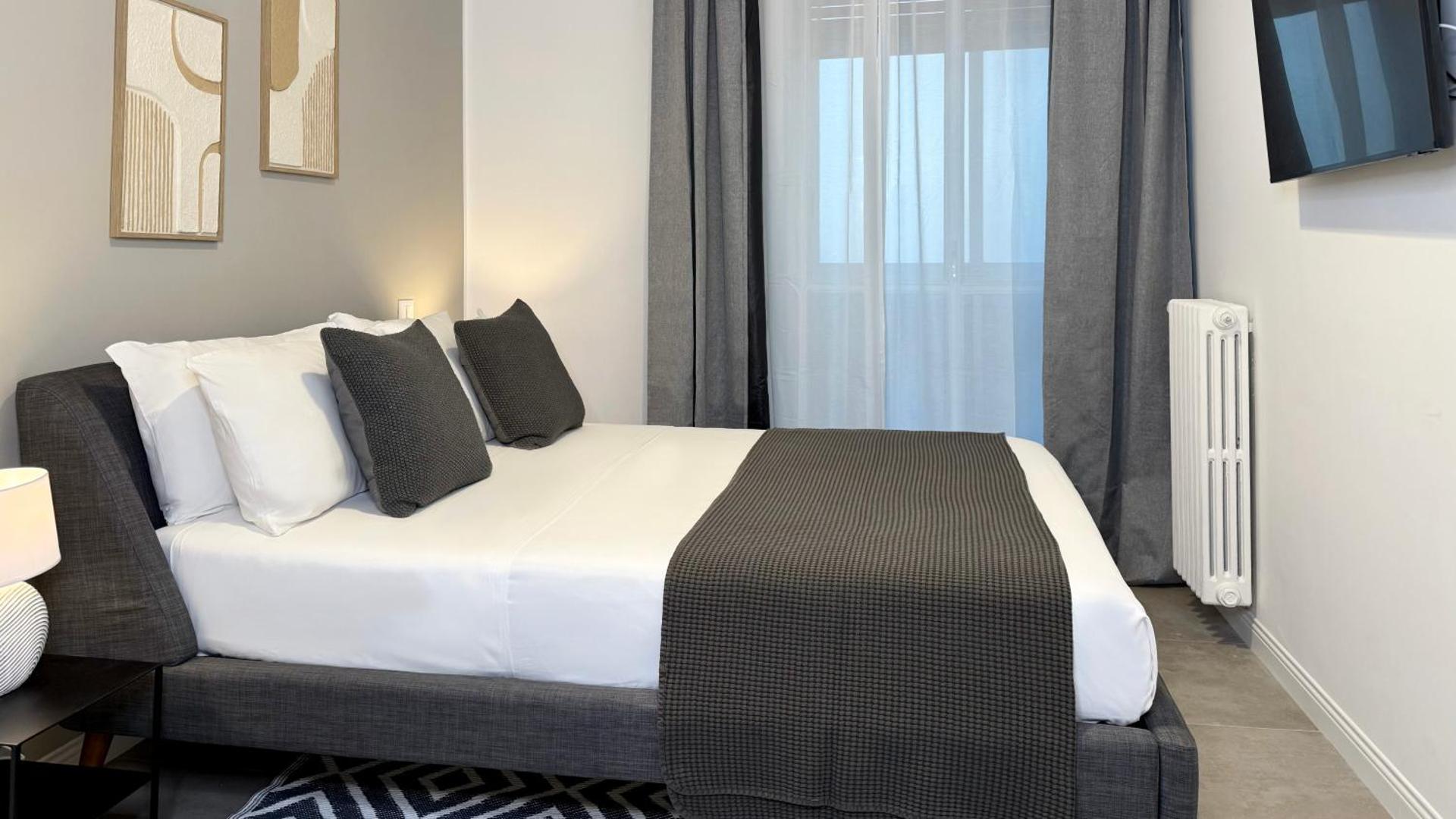 LAUS ANDREA DA BARI Luxury & Design Apartment 2