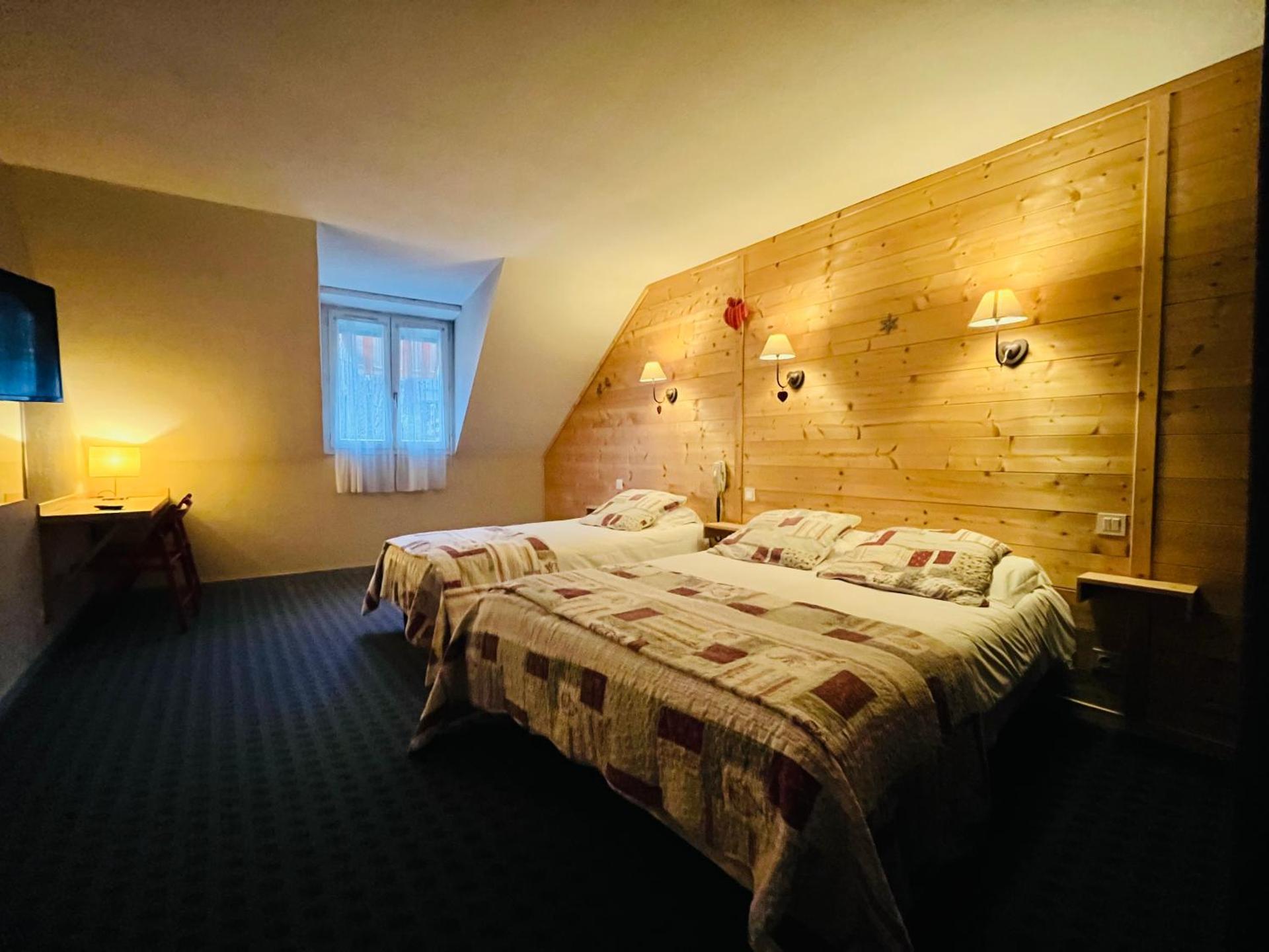 Triple Room Mountain Side