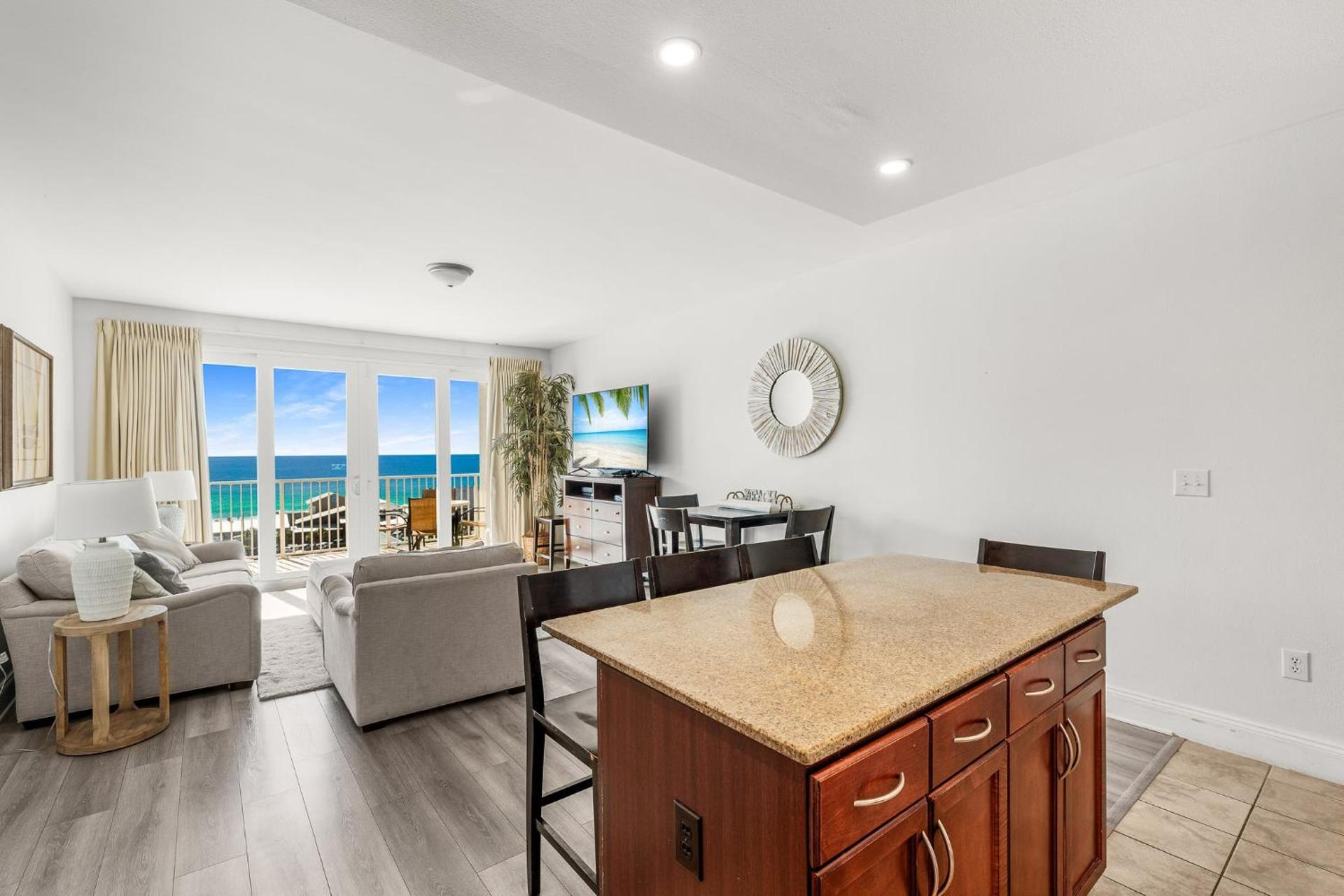 Amazing Beach Ocean View Condo! Free Beach ChairsService! Sleeps 8! by Dolce Vita Getaways PCB