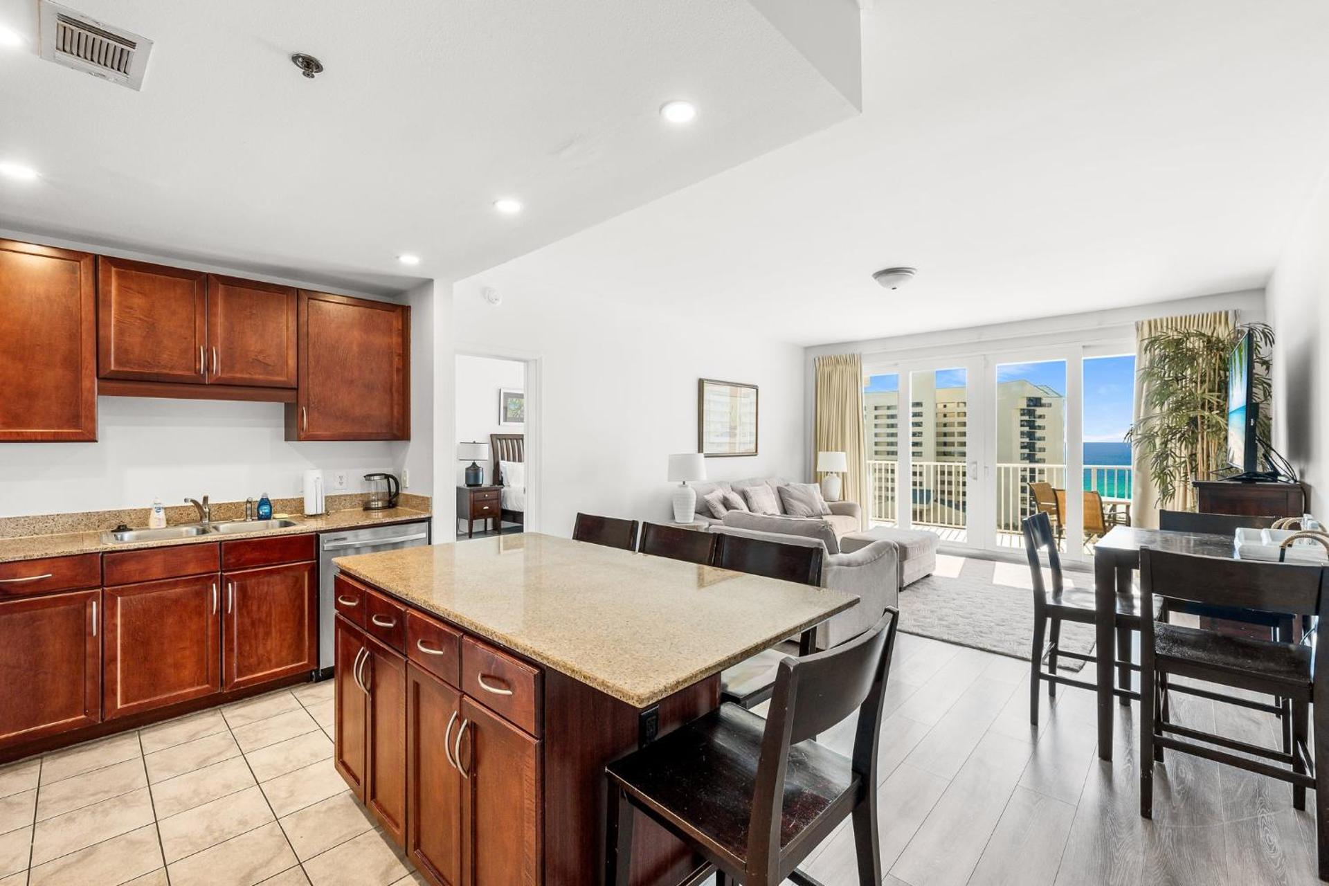 Amazing Beach Ocean View Condo! Free Beach ChairsService! Sleeps 8! by Dolce Vita Getaways PCB