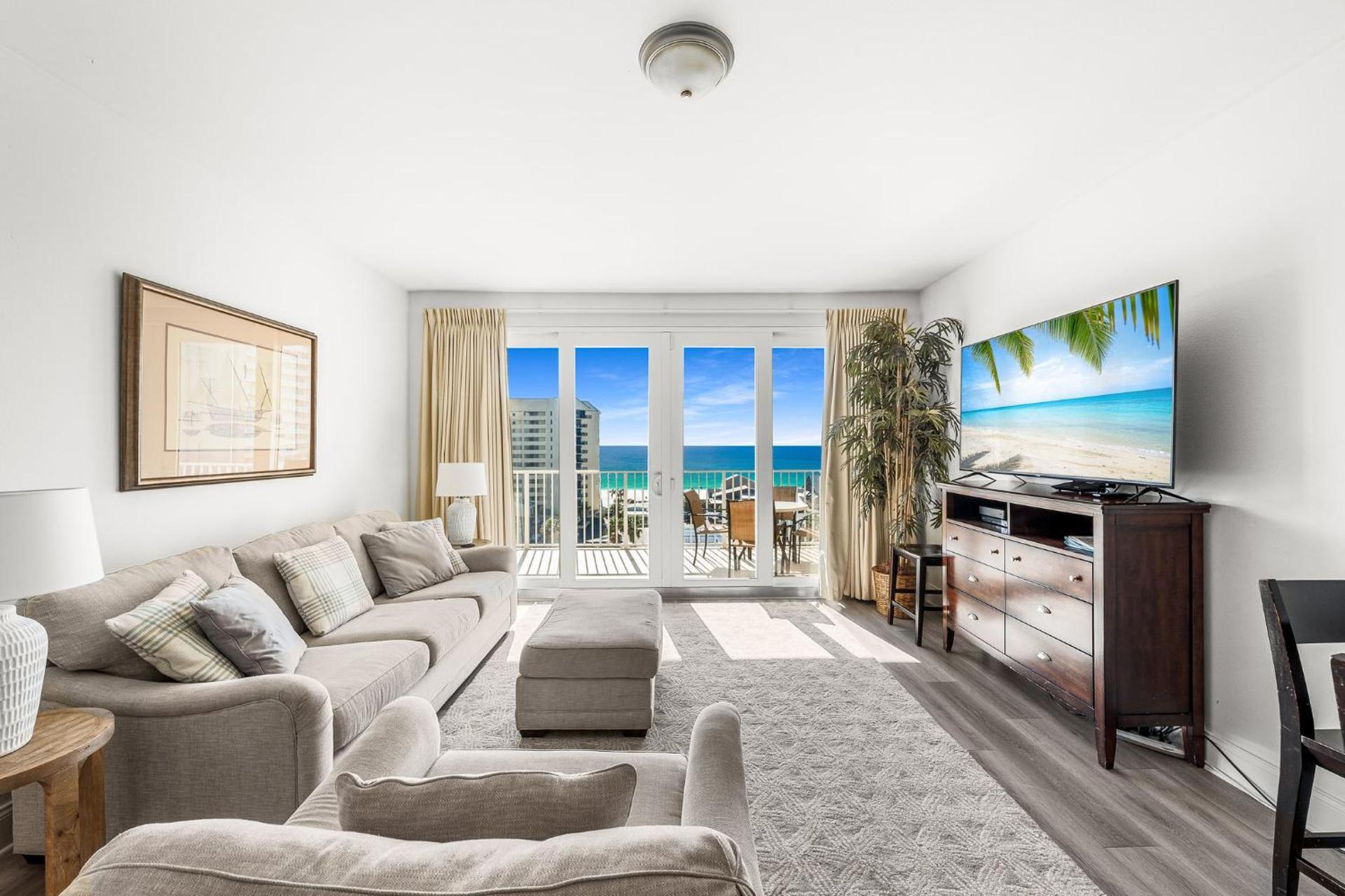 Amazing Beach Ocean View Condo! Free Beach ChairsService! Sleeps 8! by Dolce Vita Getaways PCB