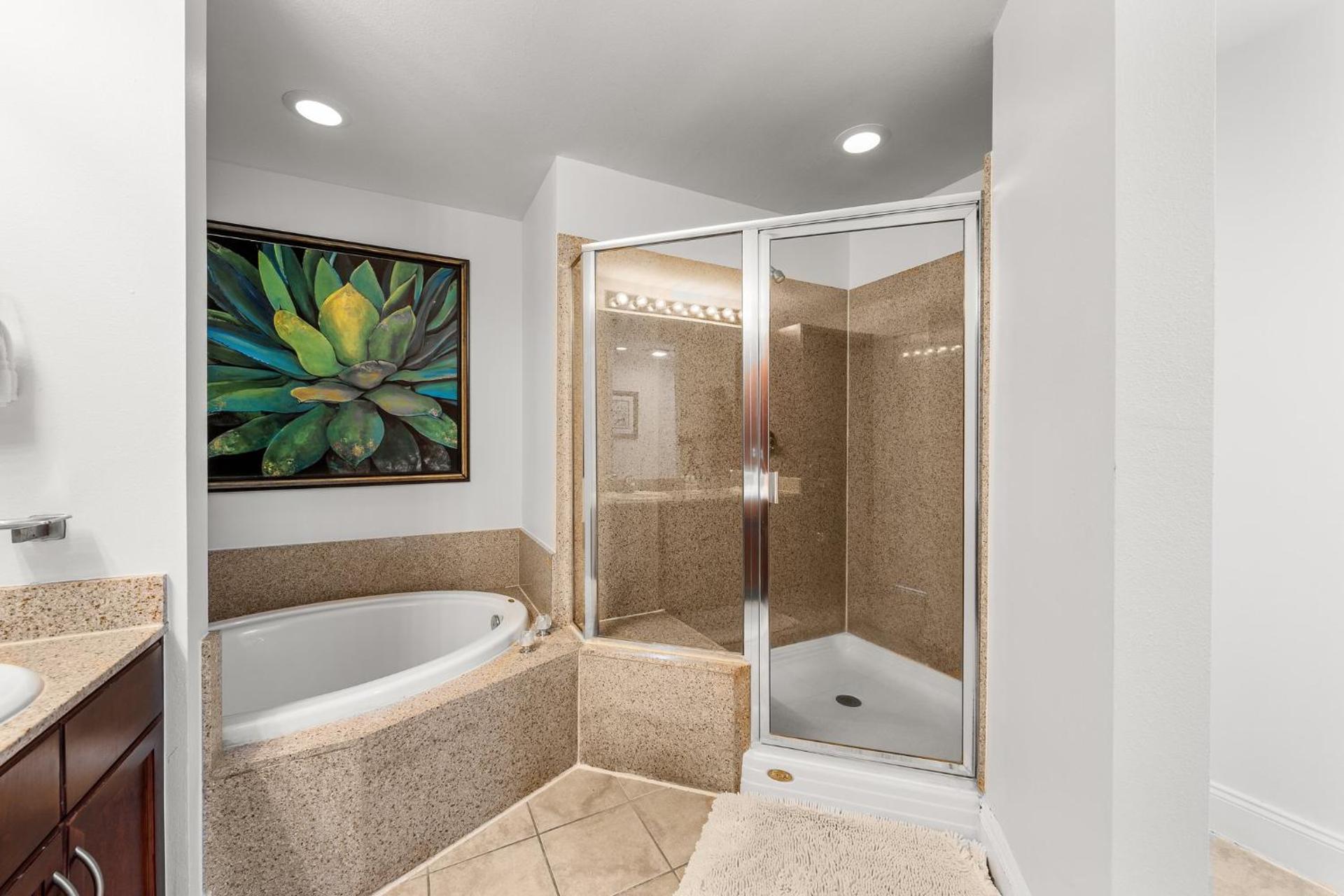 Amazing Beach Ocean View Condo! Free Beach ChairsService! Sleeps 8! by Dolce Vita Getaways PCB