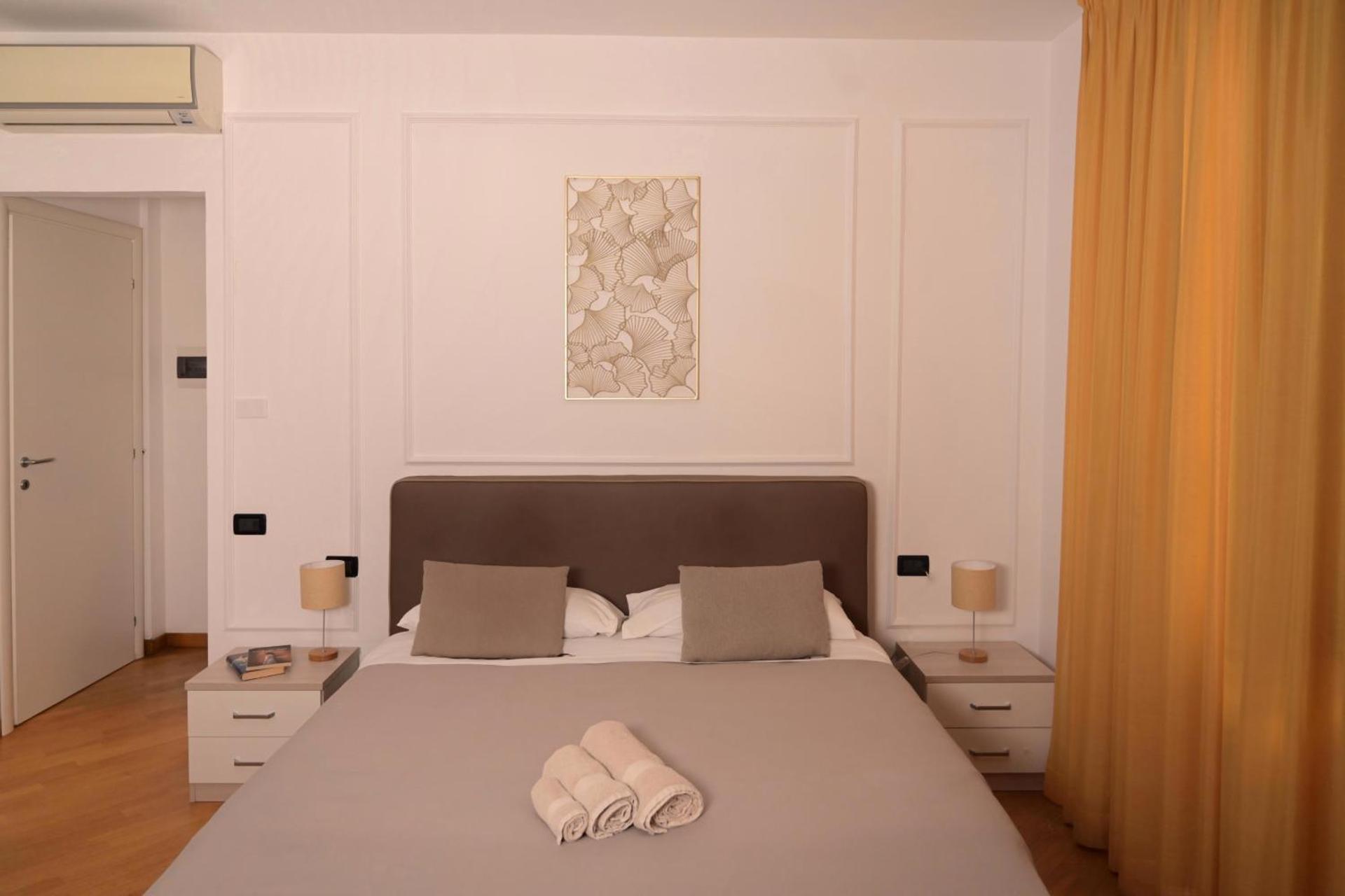 Palace Eight - Suites & Spa