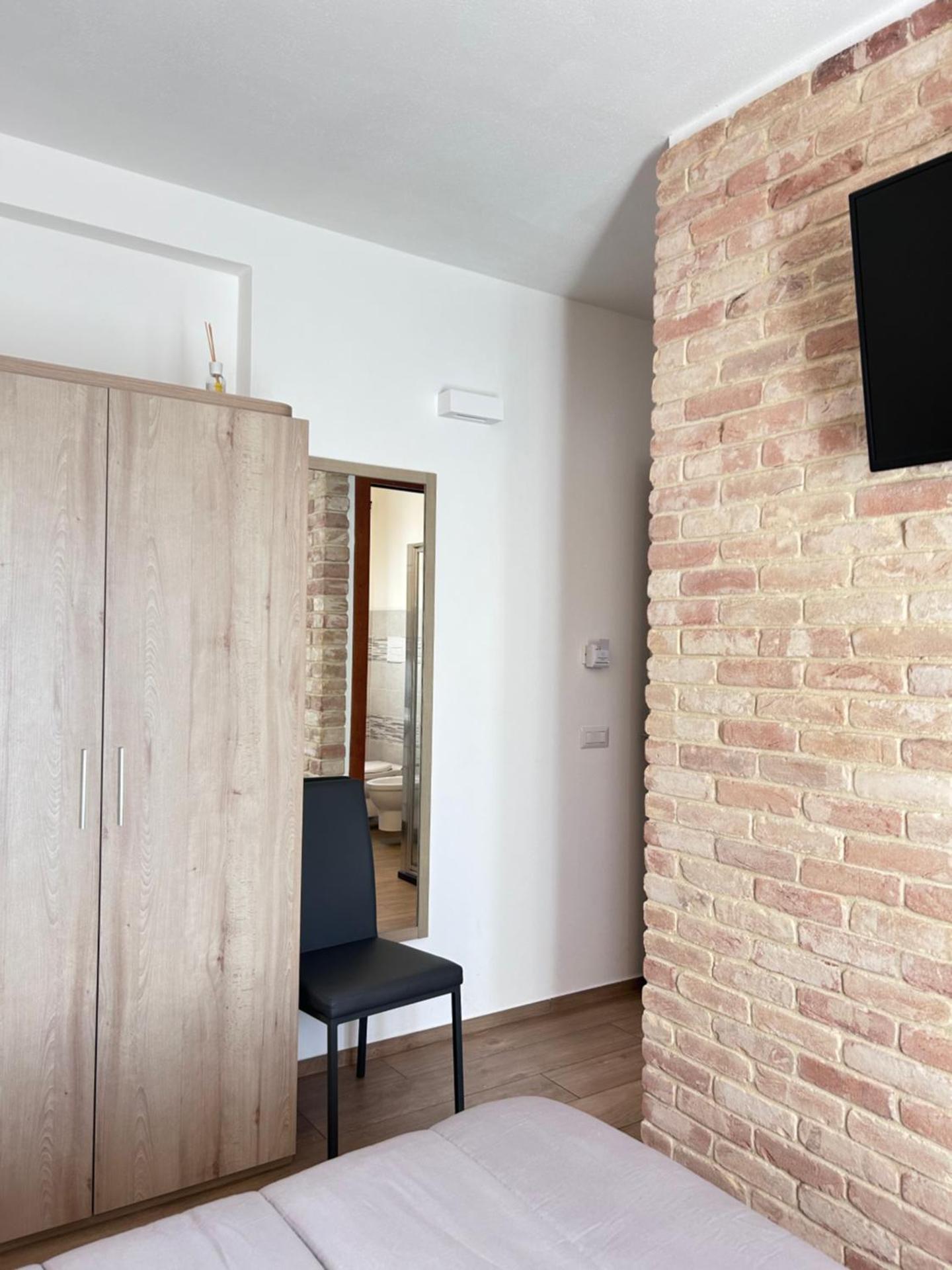 Affittacamere Su Caboni