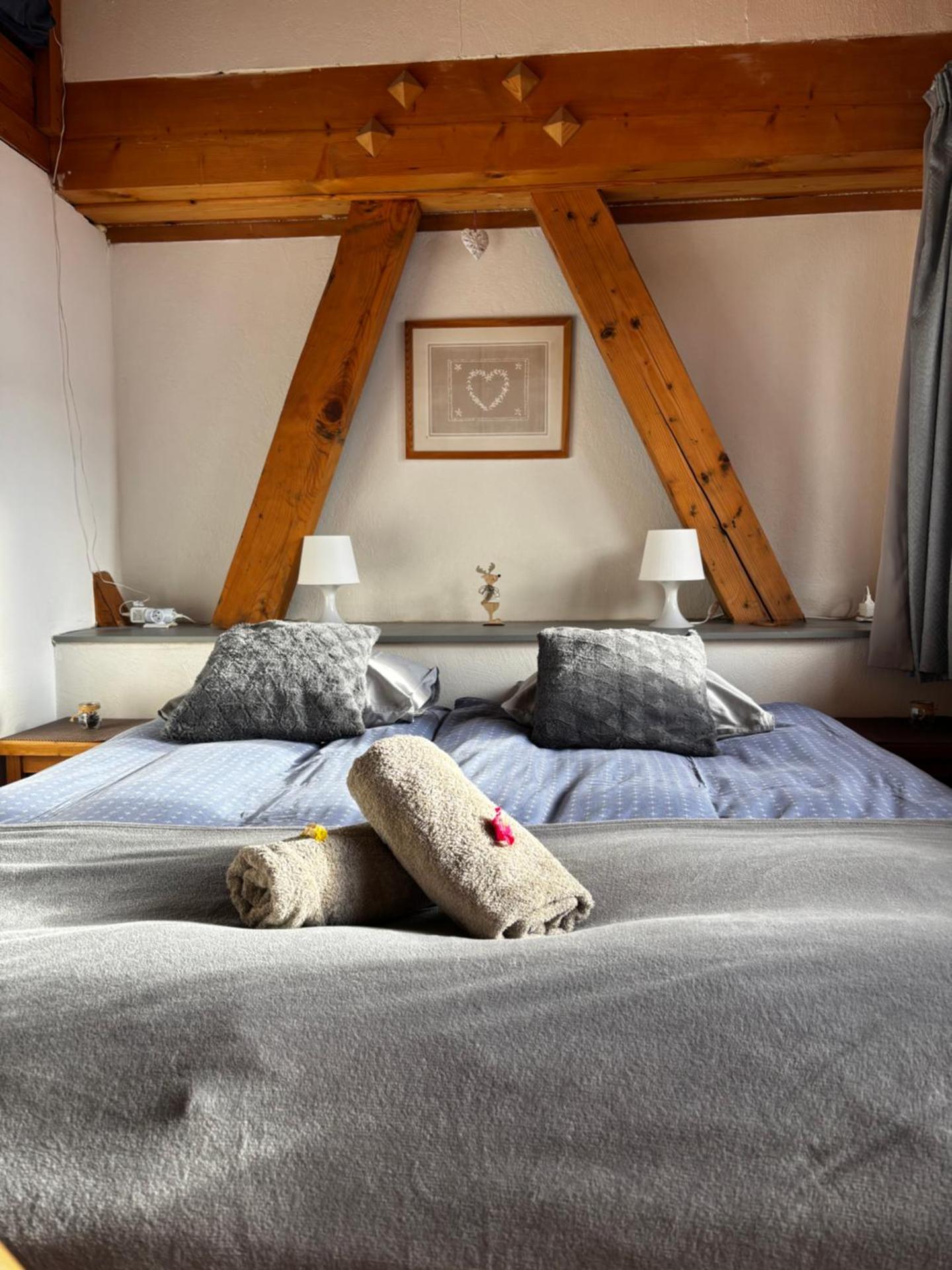 Central Hostel Chatel