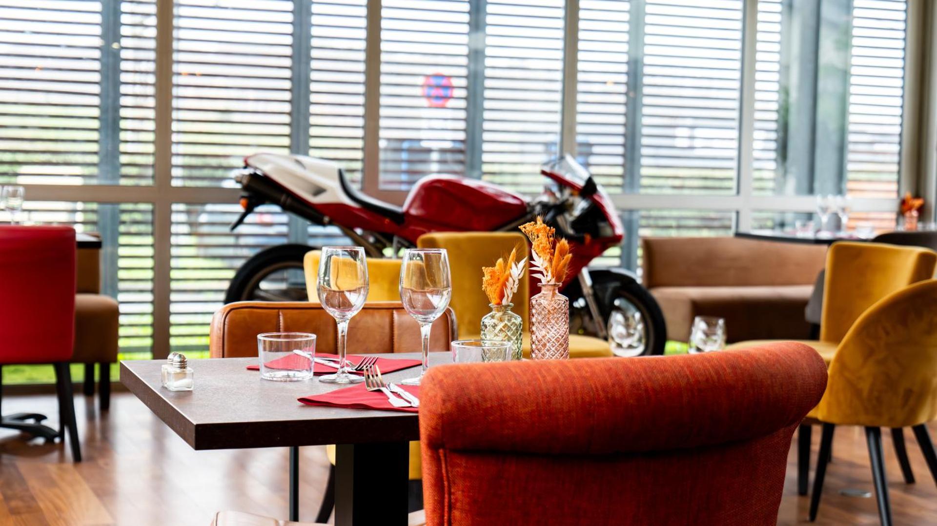 Restaurant/places to eat