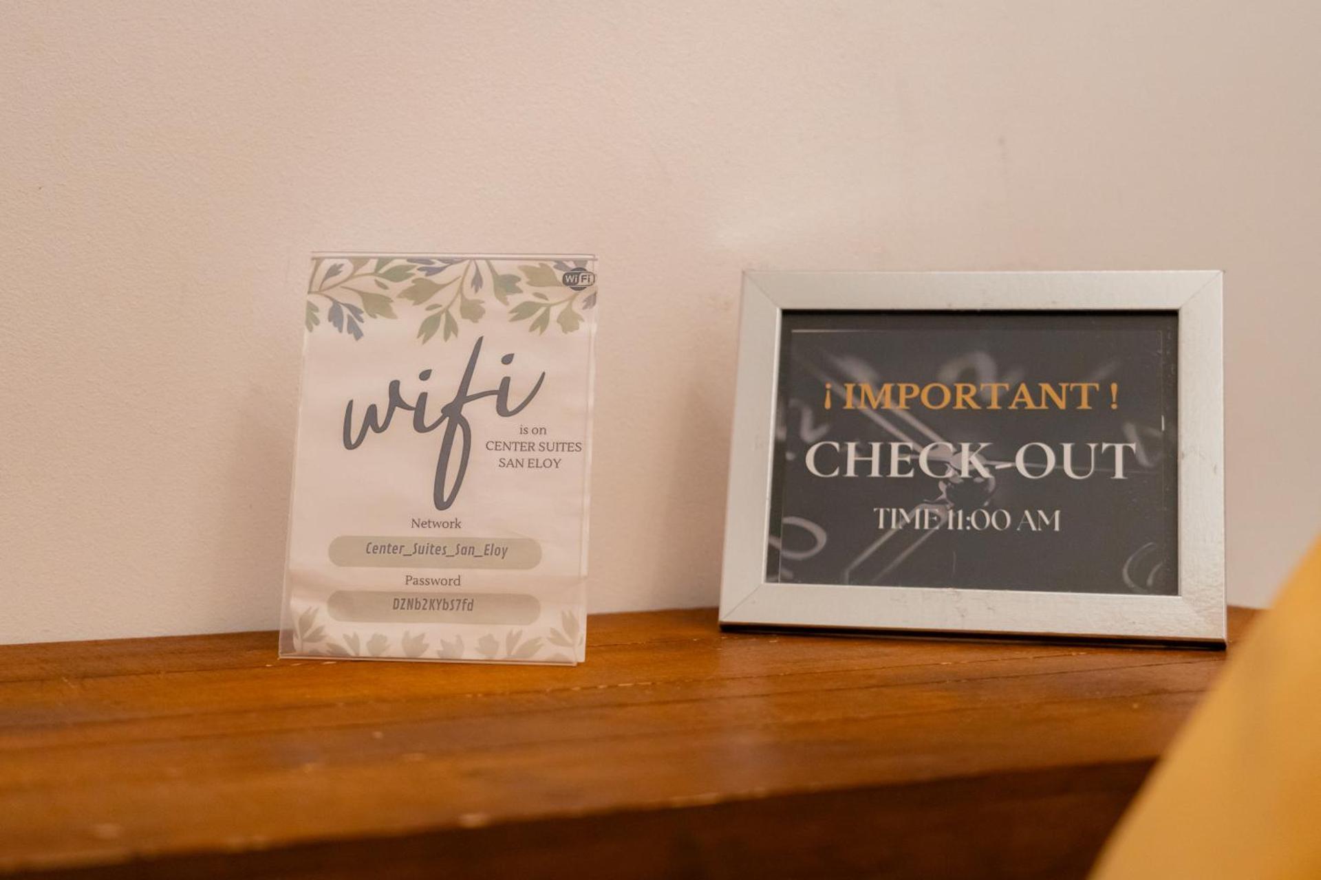 Logo/Certificate/Sign