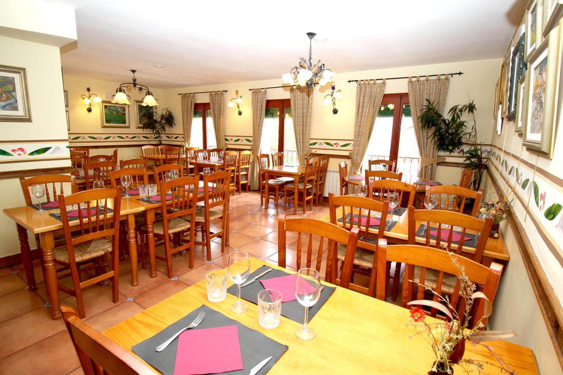 EVA & TRAVEL - Hotel LA BOTIGA