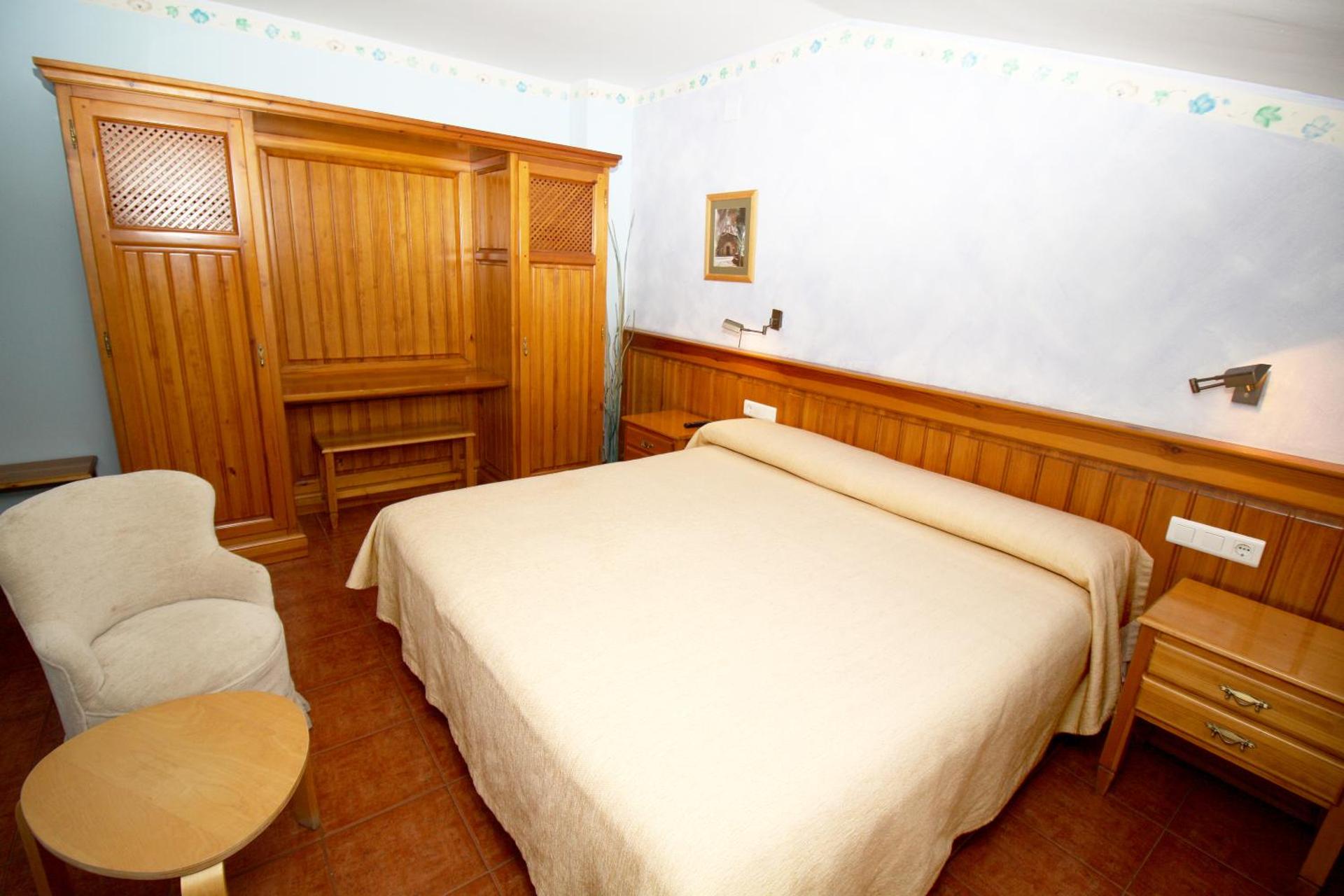 EVA & TRAVEL - Hotel LA BOTIGA