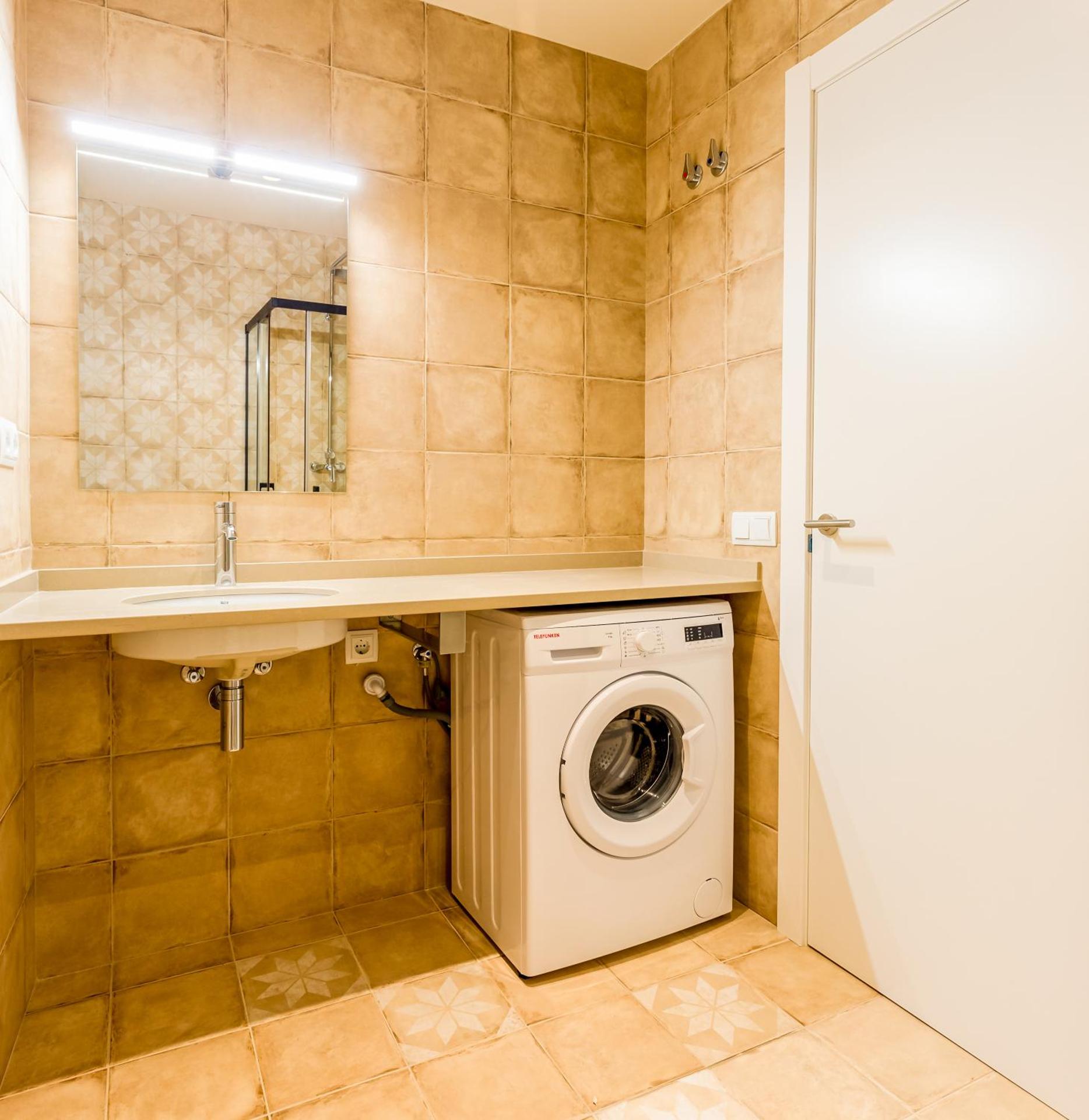 Can Cintet 2-1,Nuevo Apartamento Moderno en Besalú