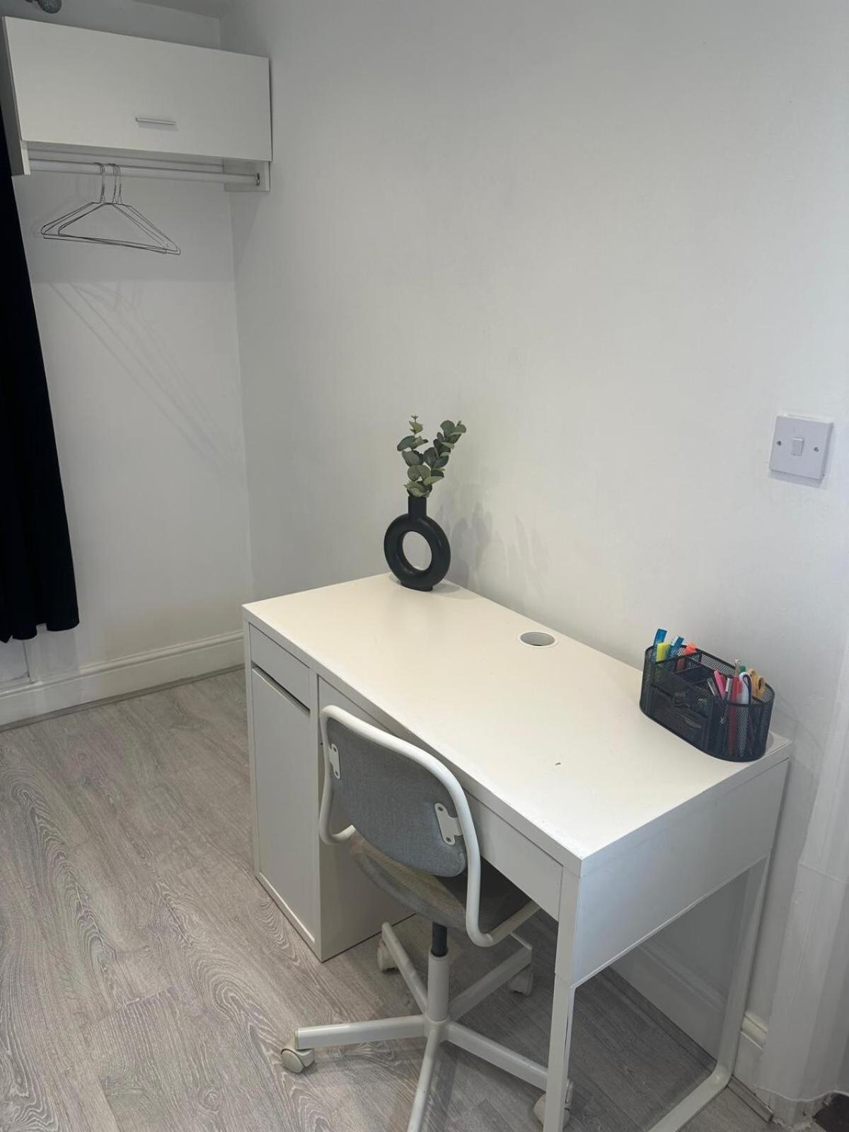 Two Bedrooms Bungalow Garden Lodge